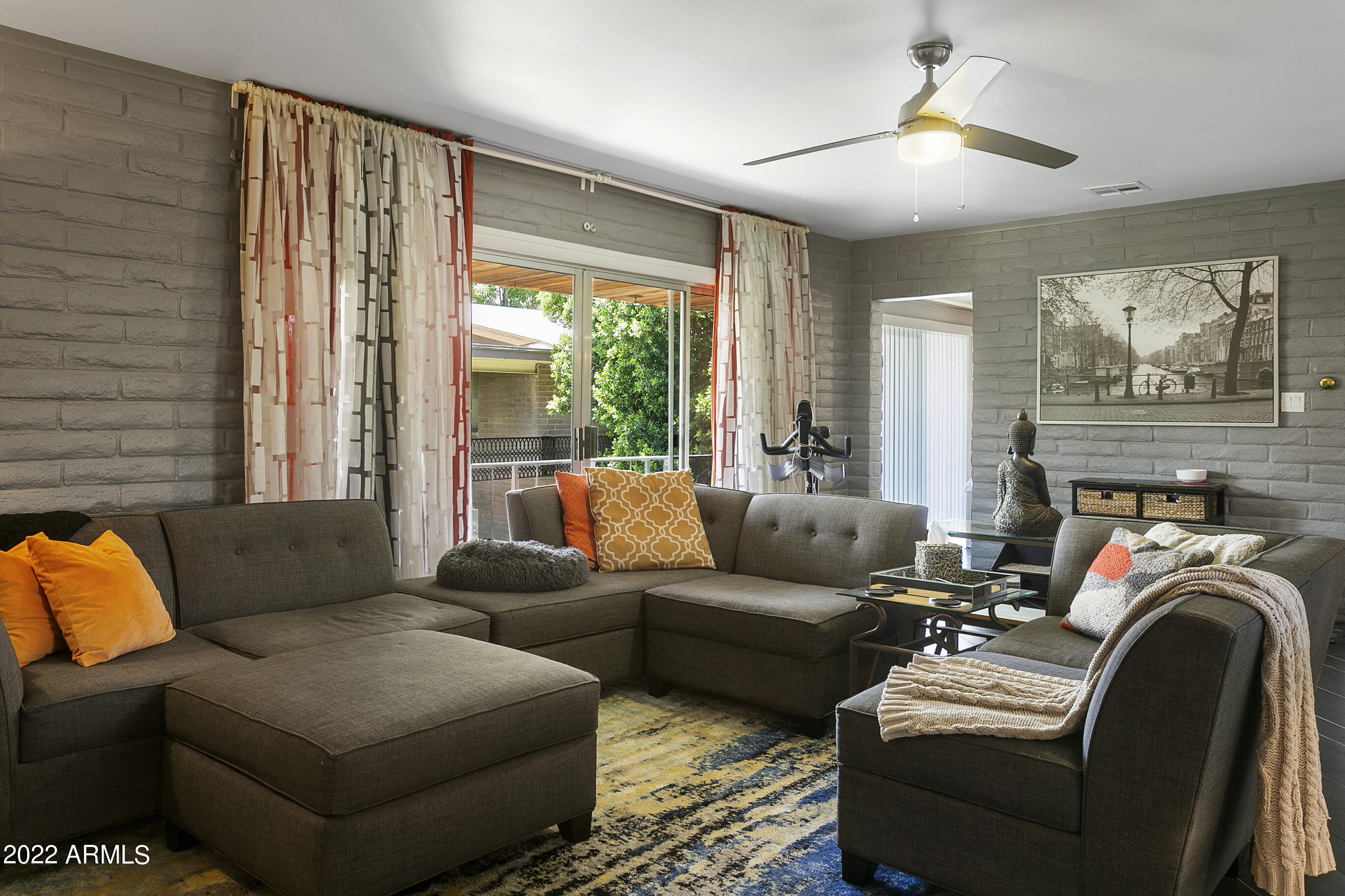 1901 E MISSOURI Avenue # 210