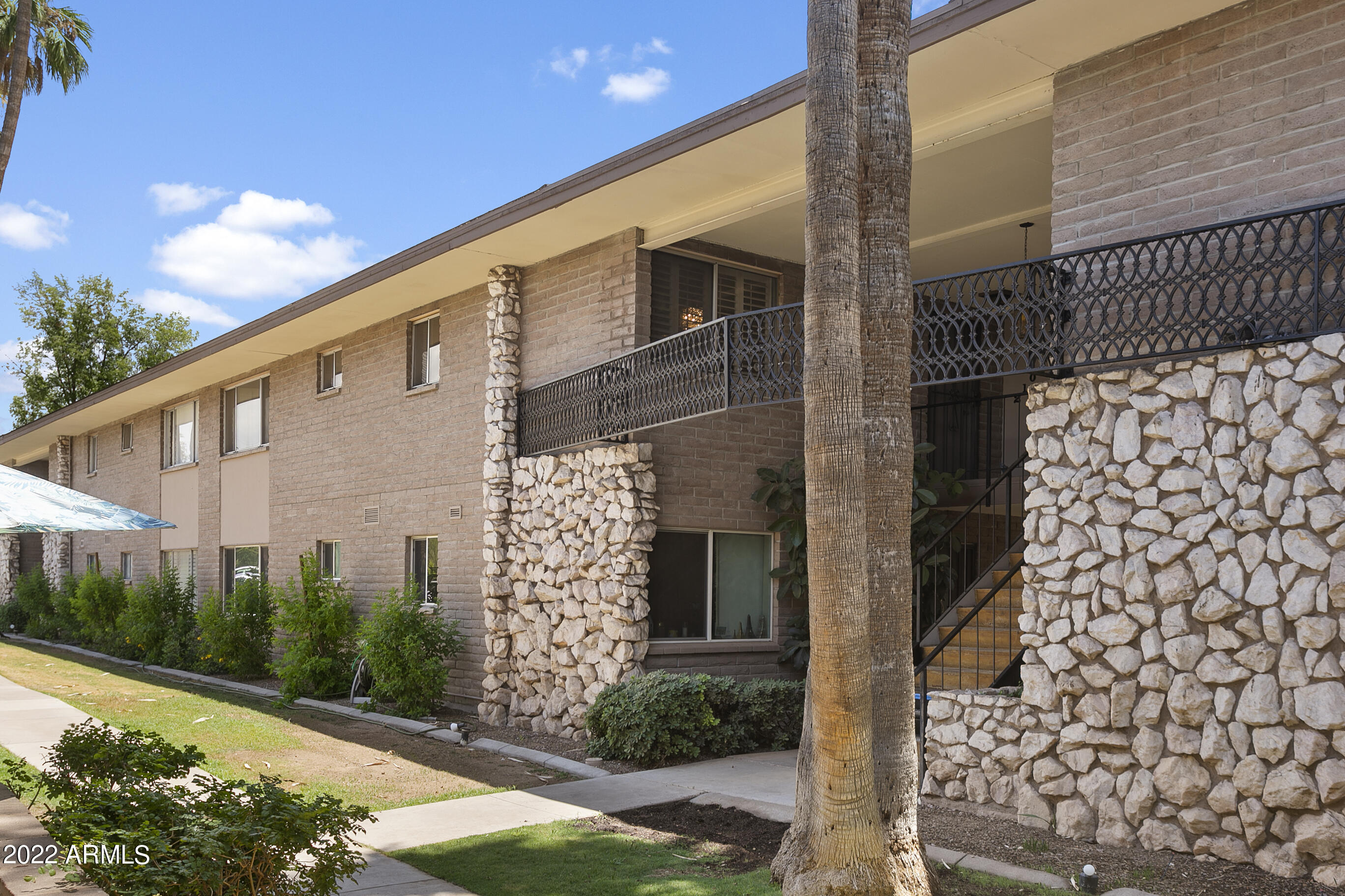 1901 E MISSOURI Avenue # 210