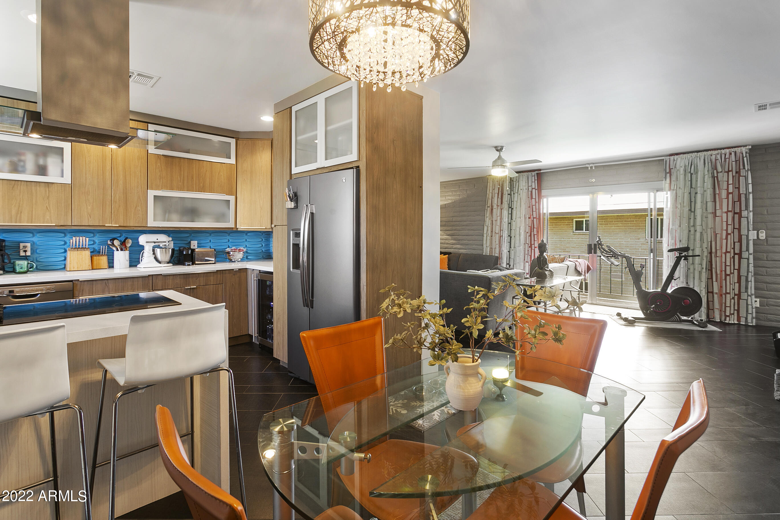1901 E MISSOURI Avenue # 210
