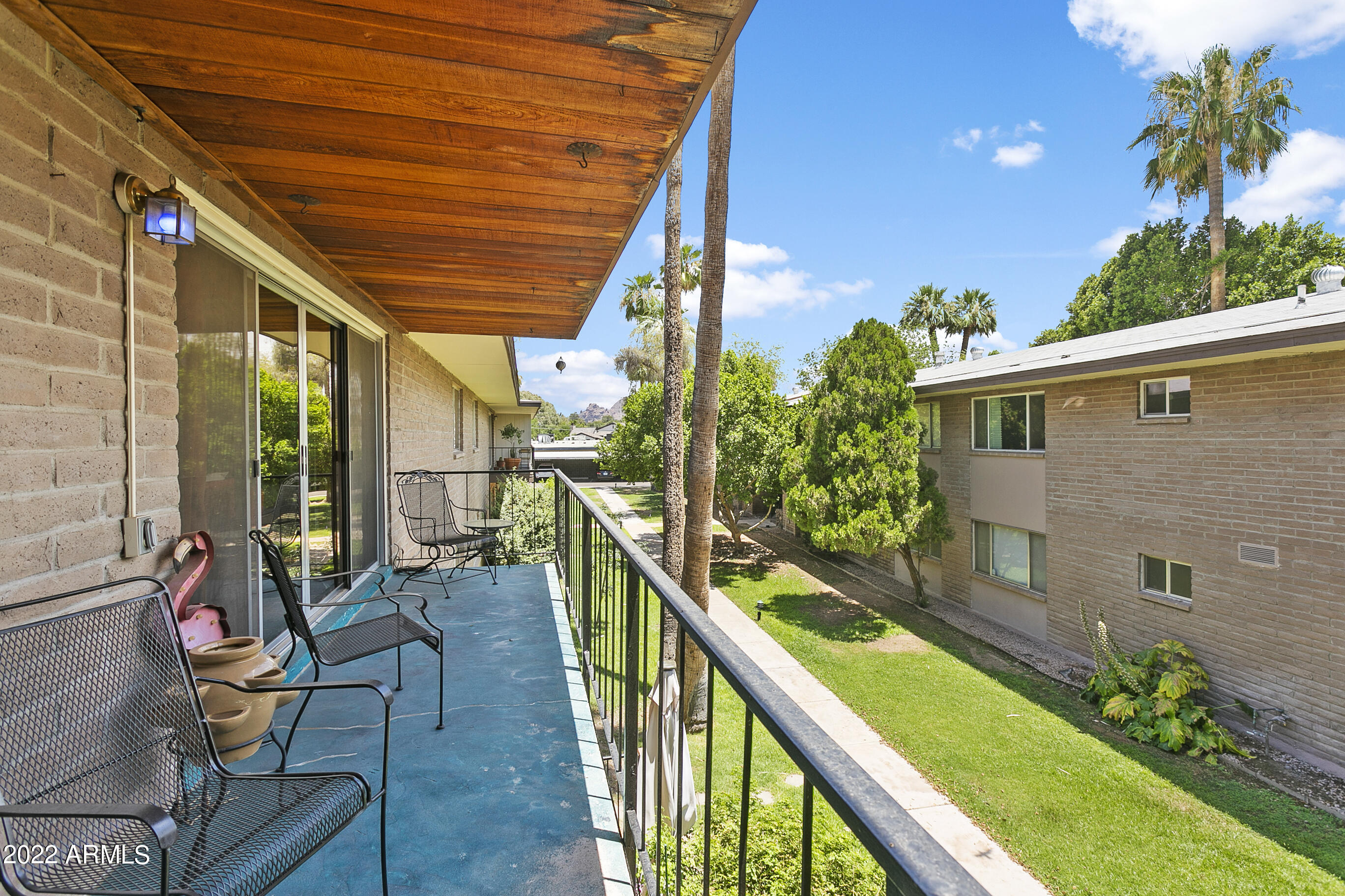 1901 E MISSOURI Avenue # 210