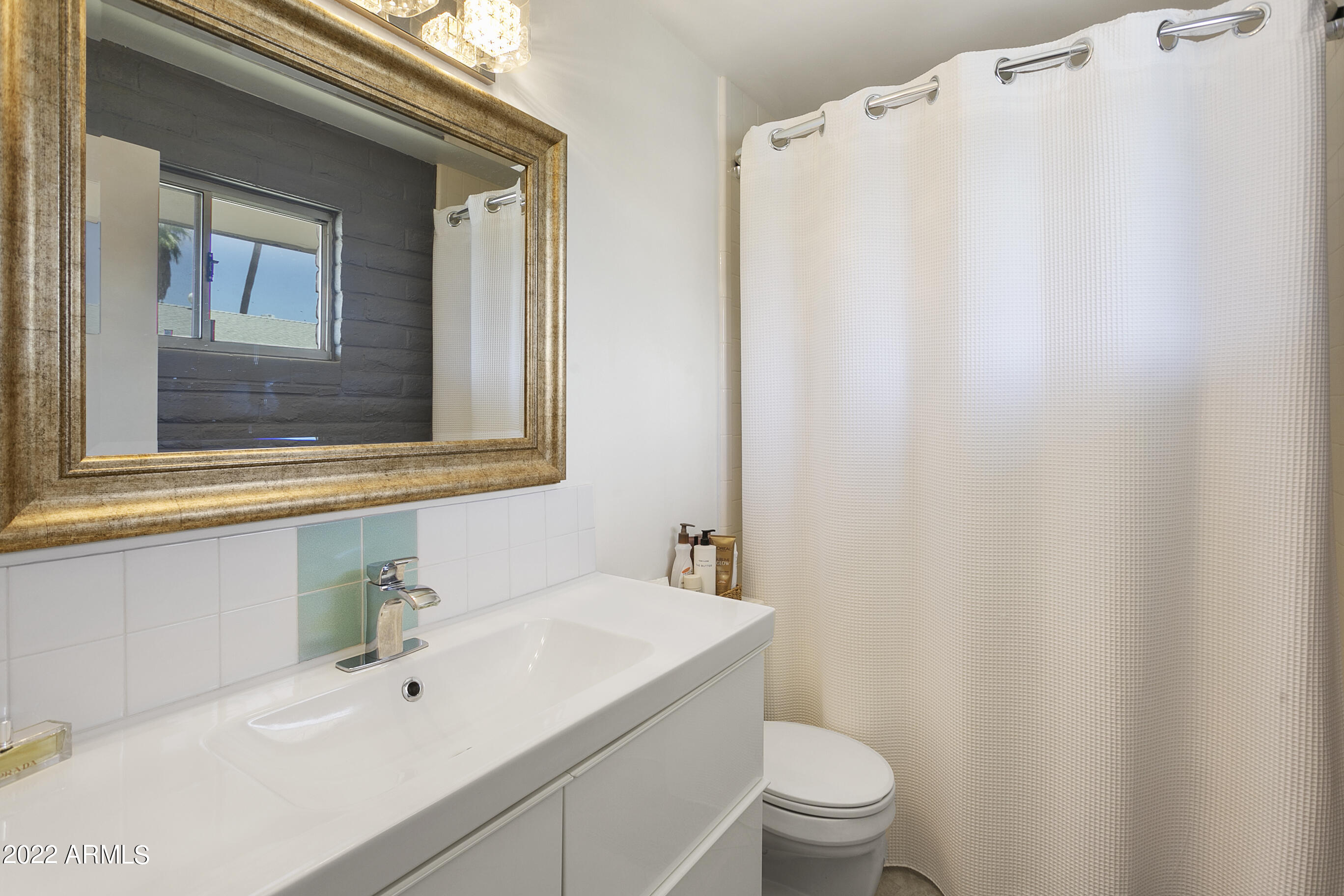 1901 E MISSOURI Avenue # 210