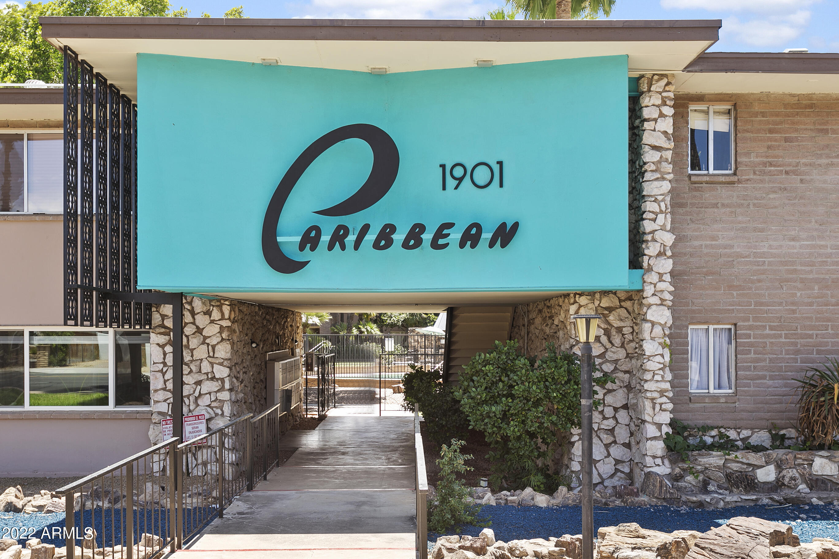 1901 E MISSOURI Avenue # 210