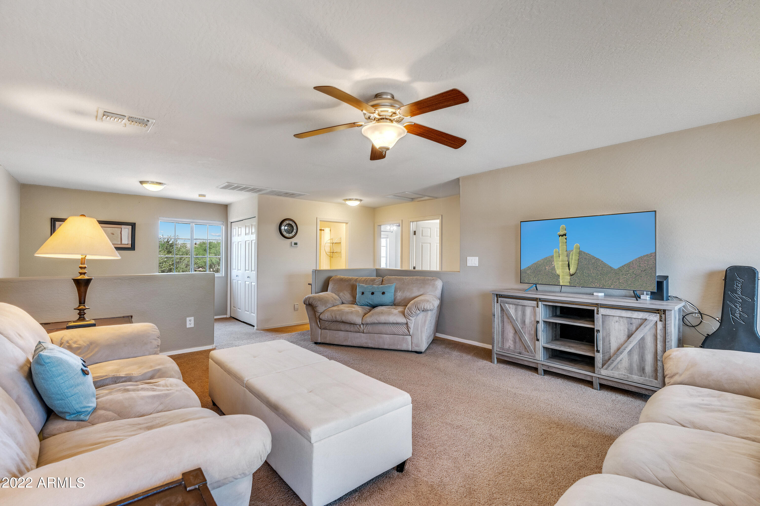 1366 E SAGUARO Trail