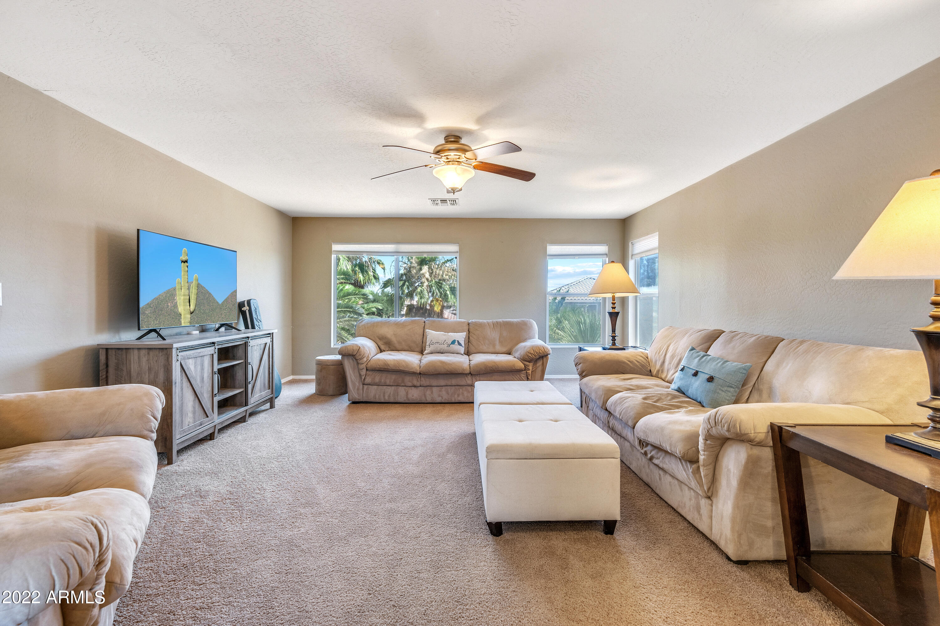 1366 E SAGUARO Trail