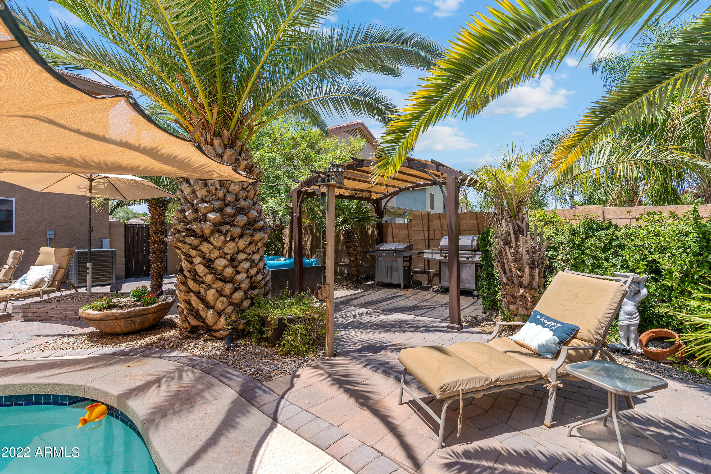 1366 E SAGUARO Trail