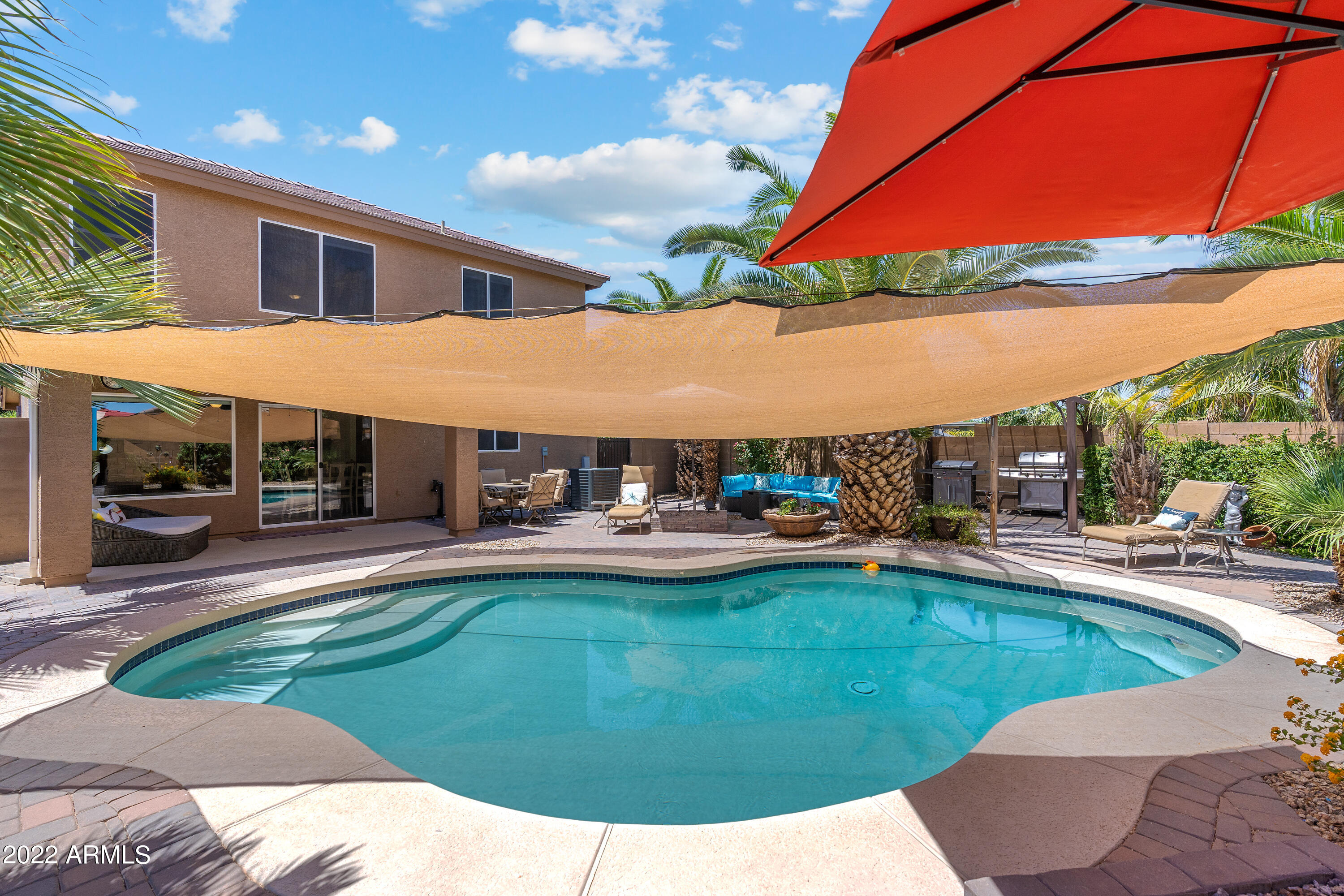 1366 E SAGUARO Trail
