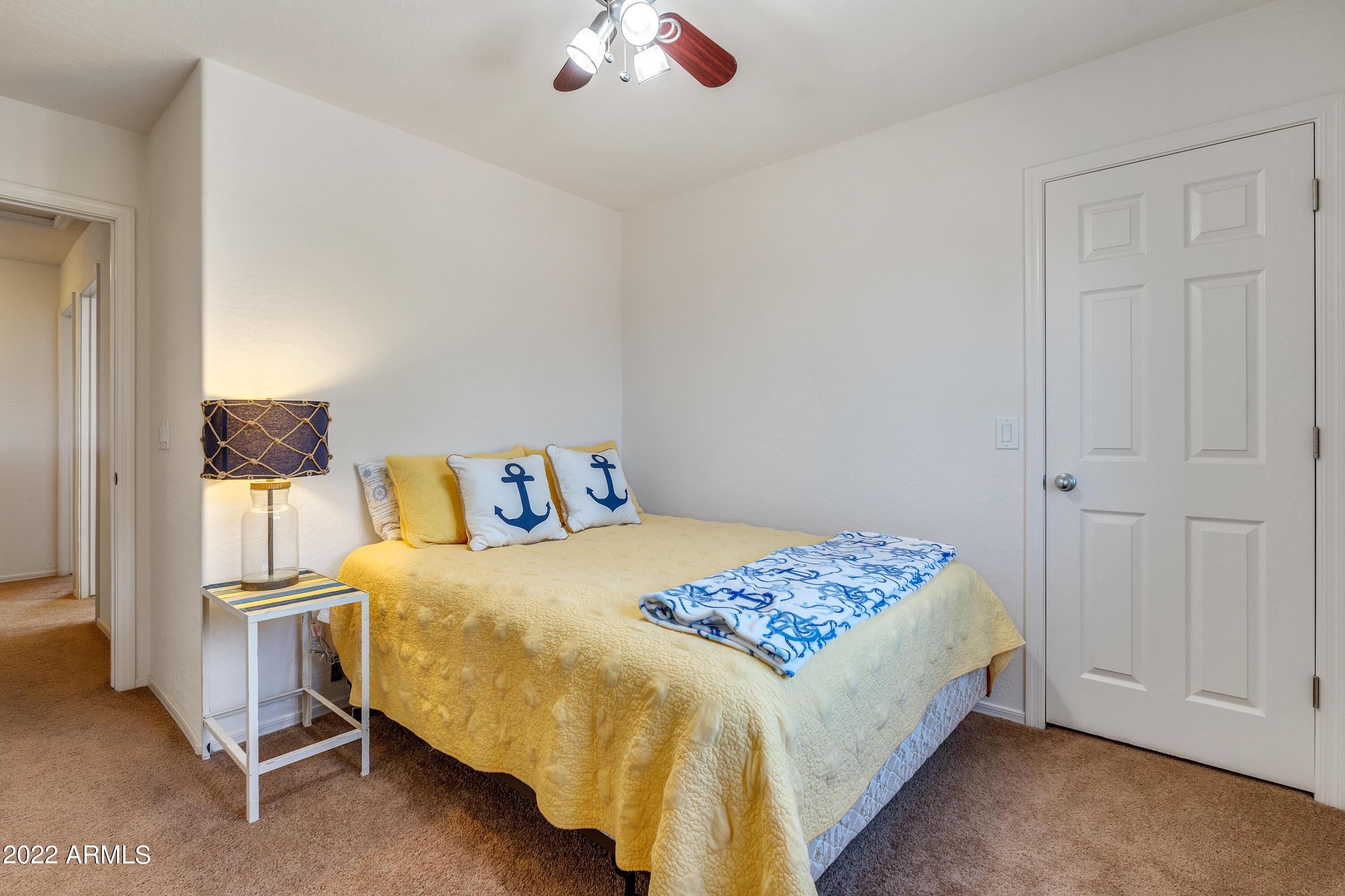 1366 E SAGUARO Trail