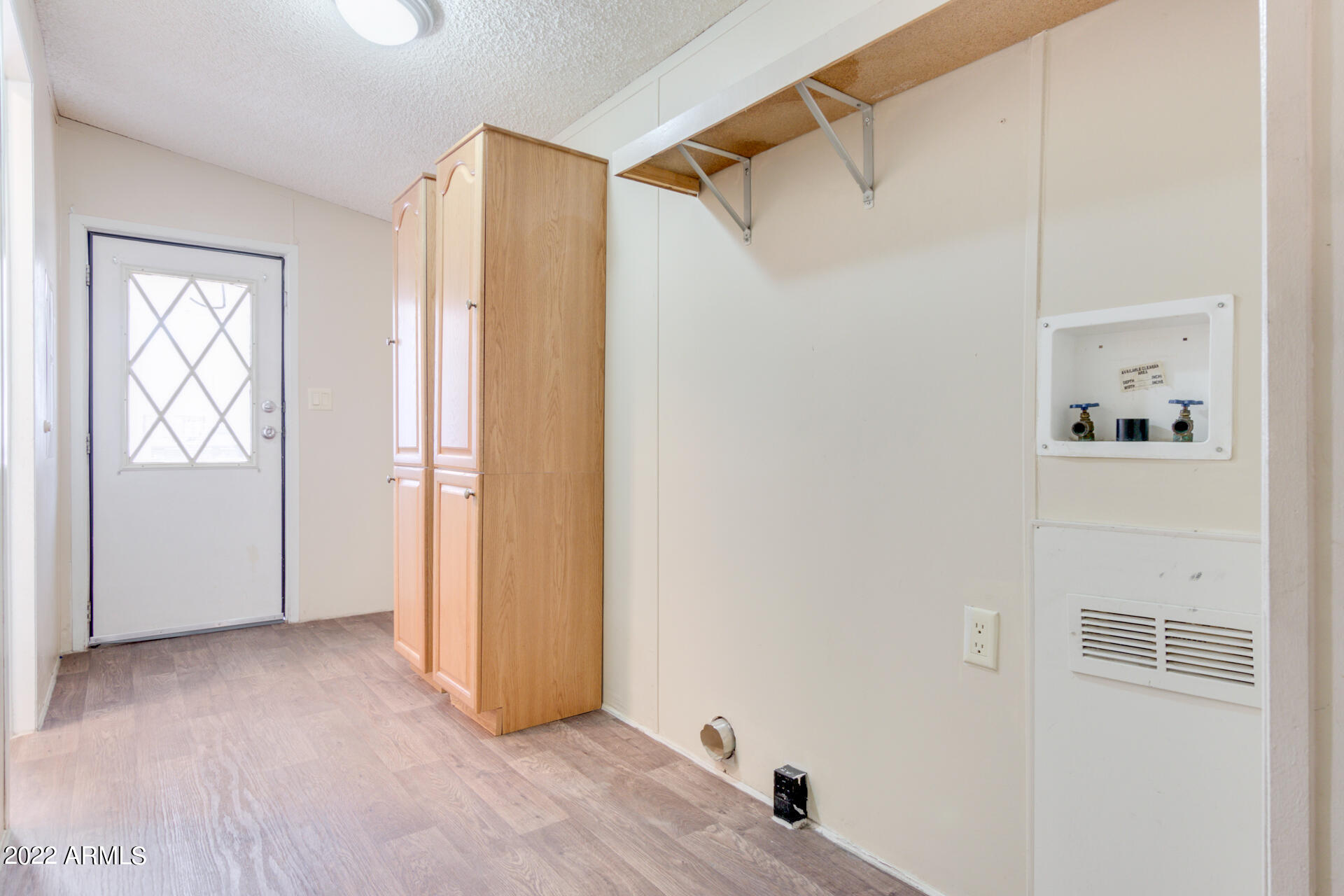 1205 W Summerside Road