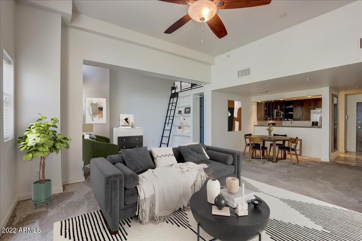 215 E MCKINLEY Street # 206
