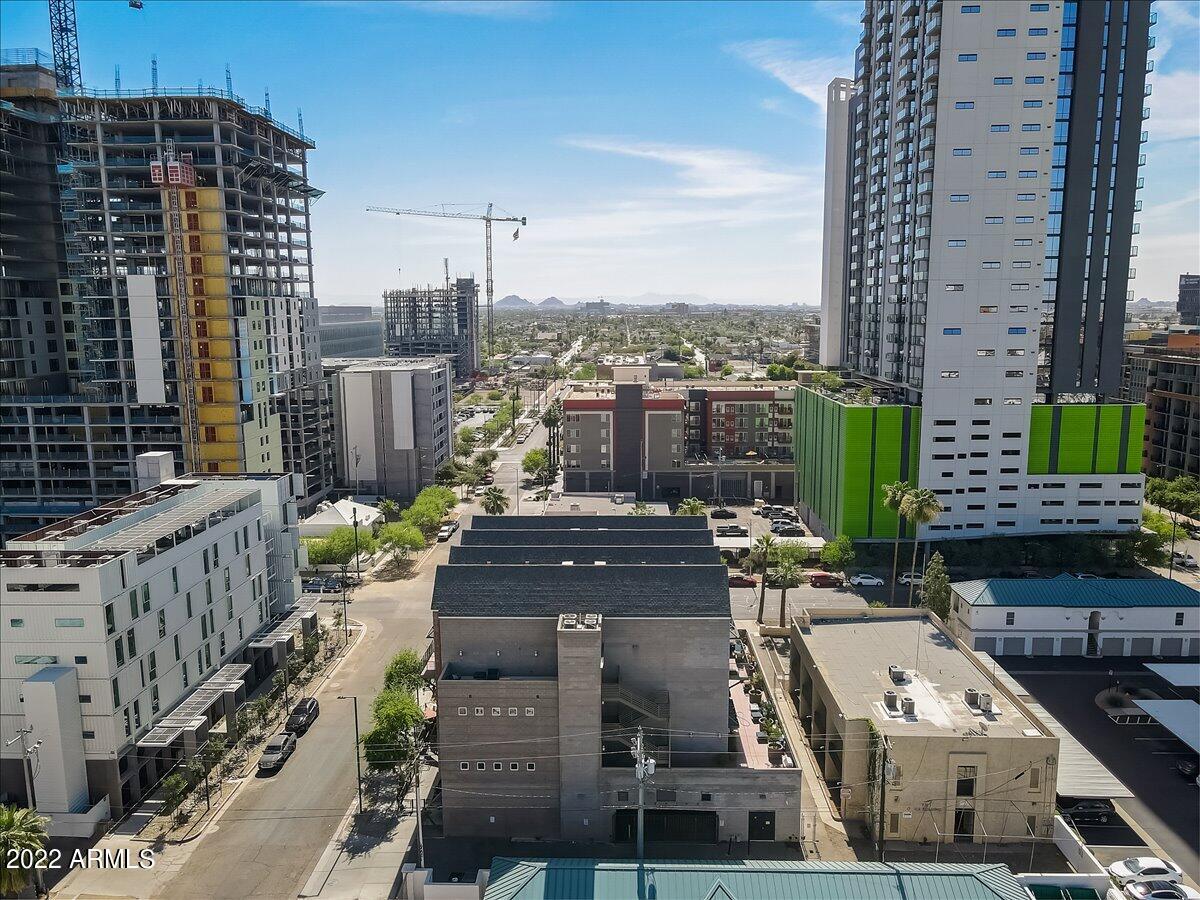 215 E MCKINLEY Street # 206
