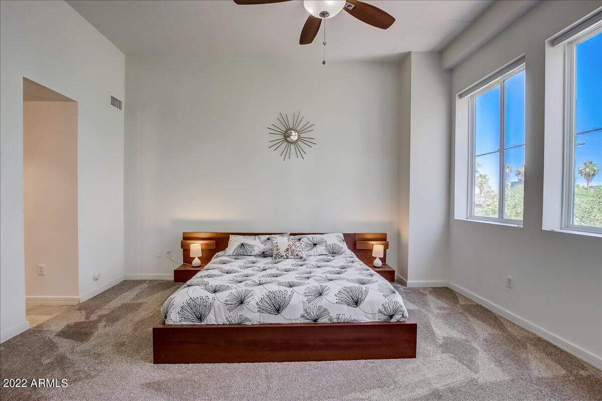 215 E MCKINLEY Street # 206