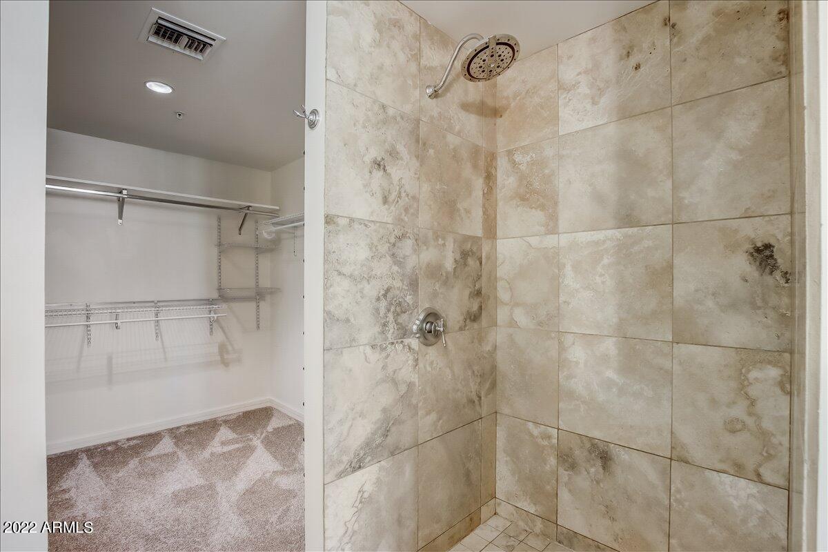 215 E MCKINLEY Street # 206