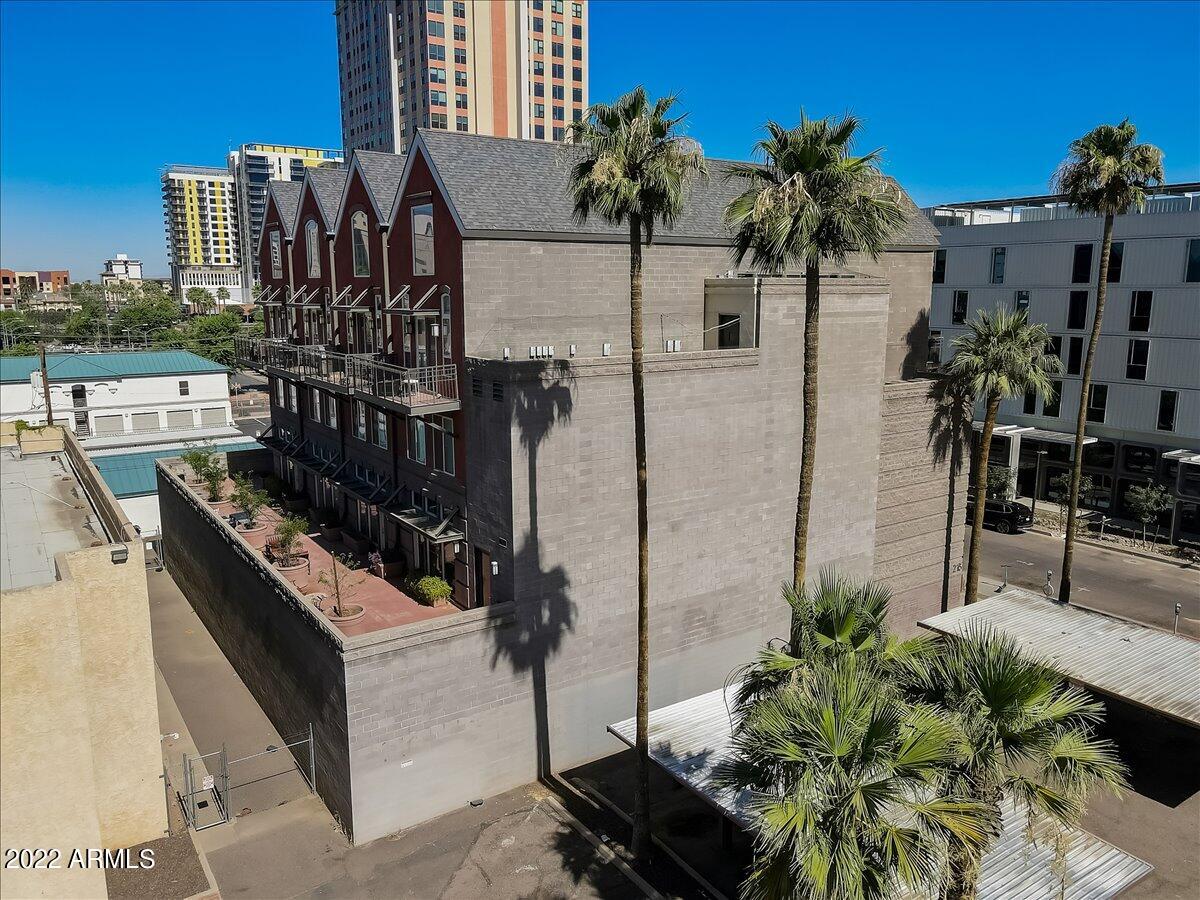 215 E MCKINLEY Street # 206