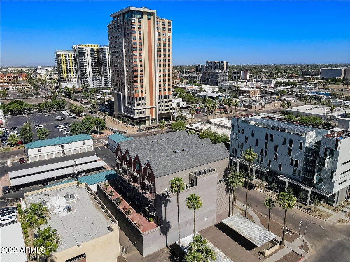 215 E MCKINLEY Street # 206