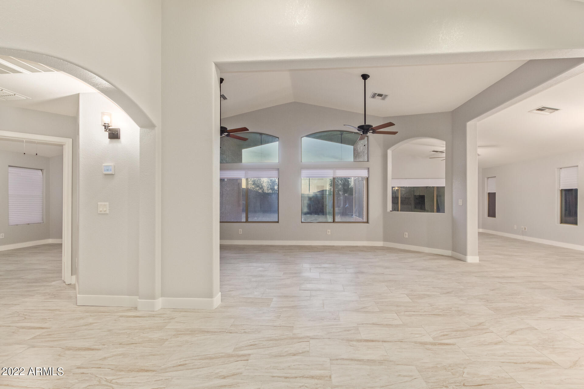 4820 W DESERT Lane