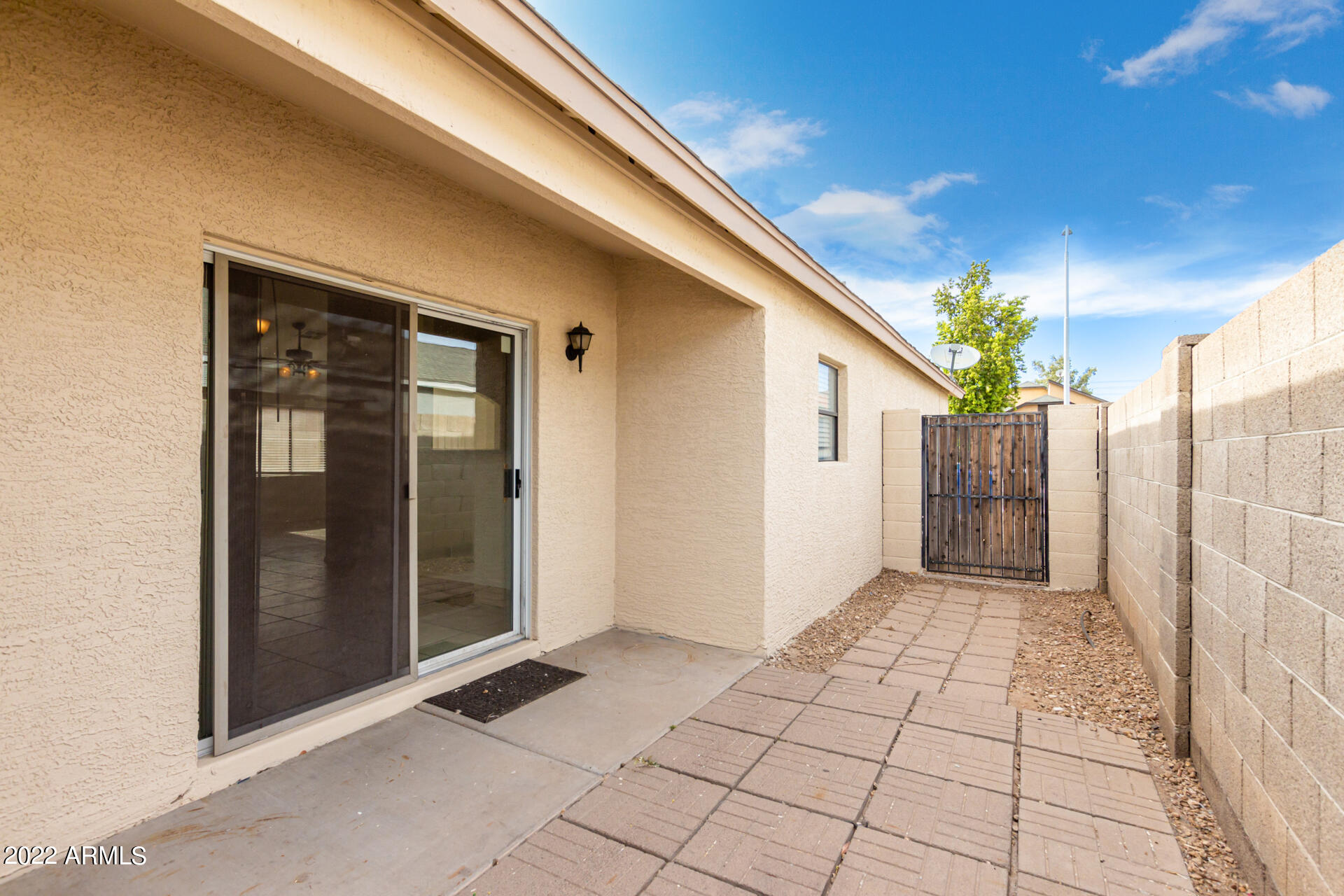 8845 W VALE Drive