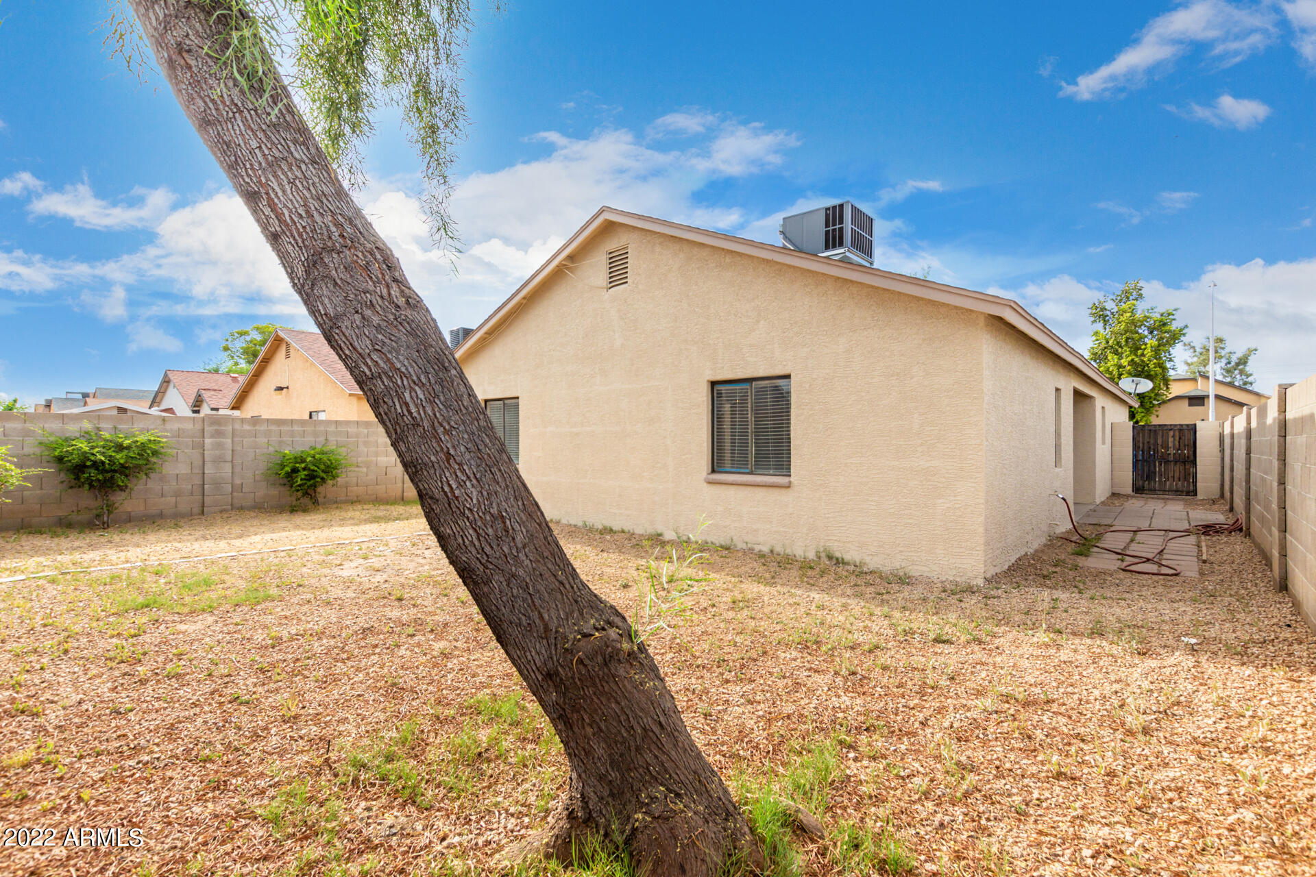 8845 W VALE Drive