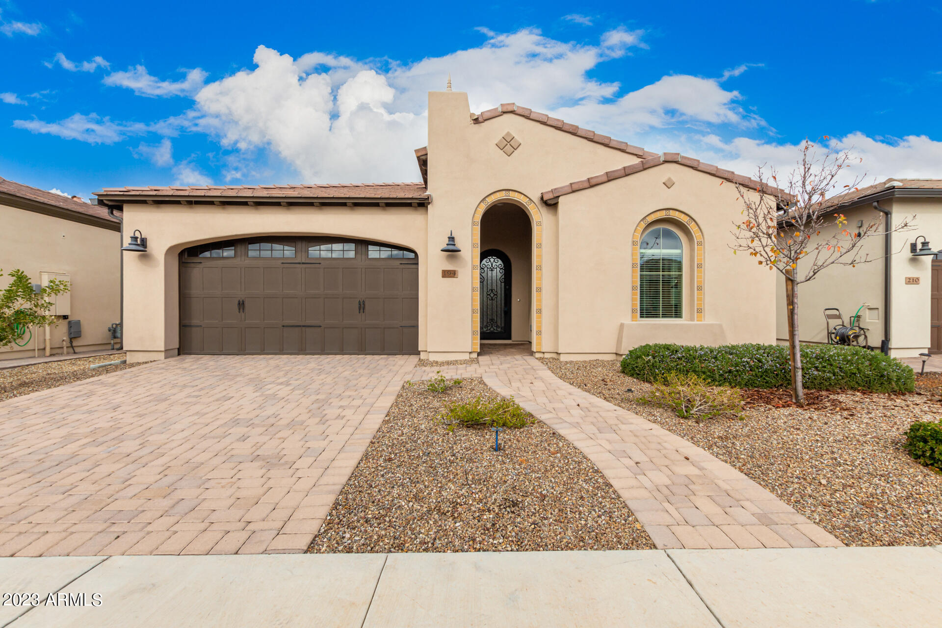 194 E BERGAMOT Lane