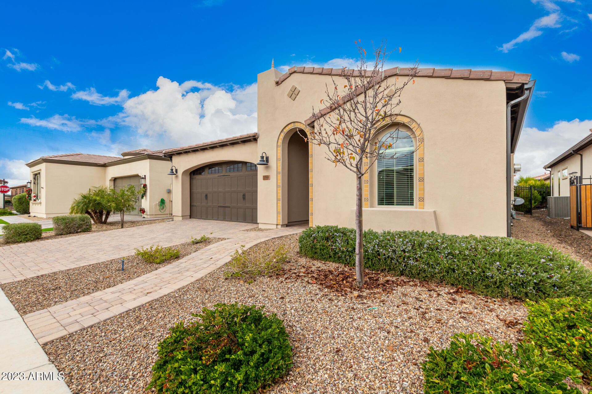 194 E BERGAMOT Lane