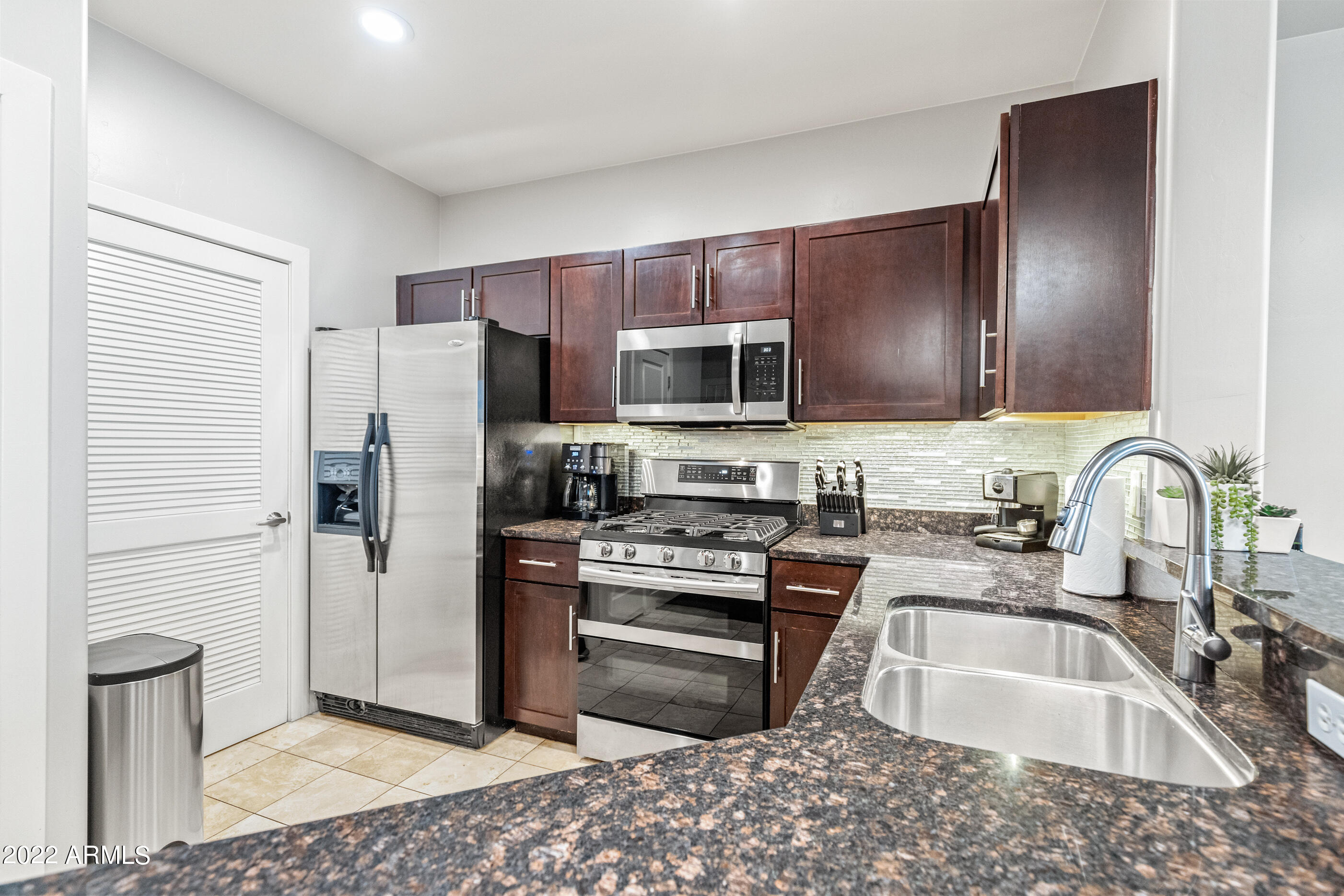 945 E PLAYA DEL NORTE Drive # 3003