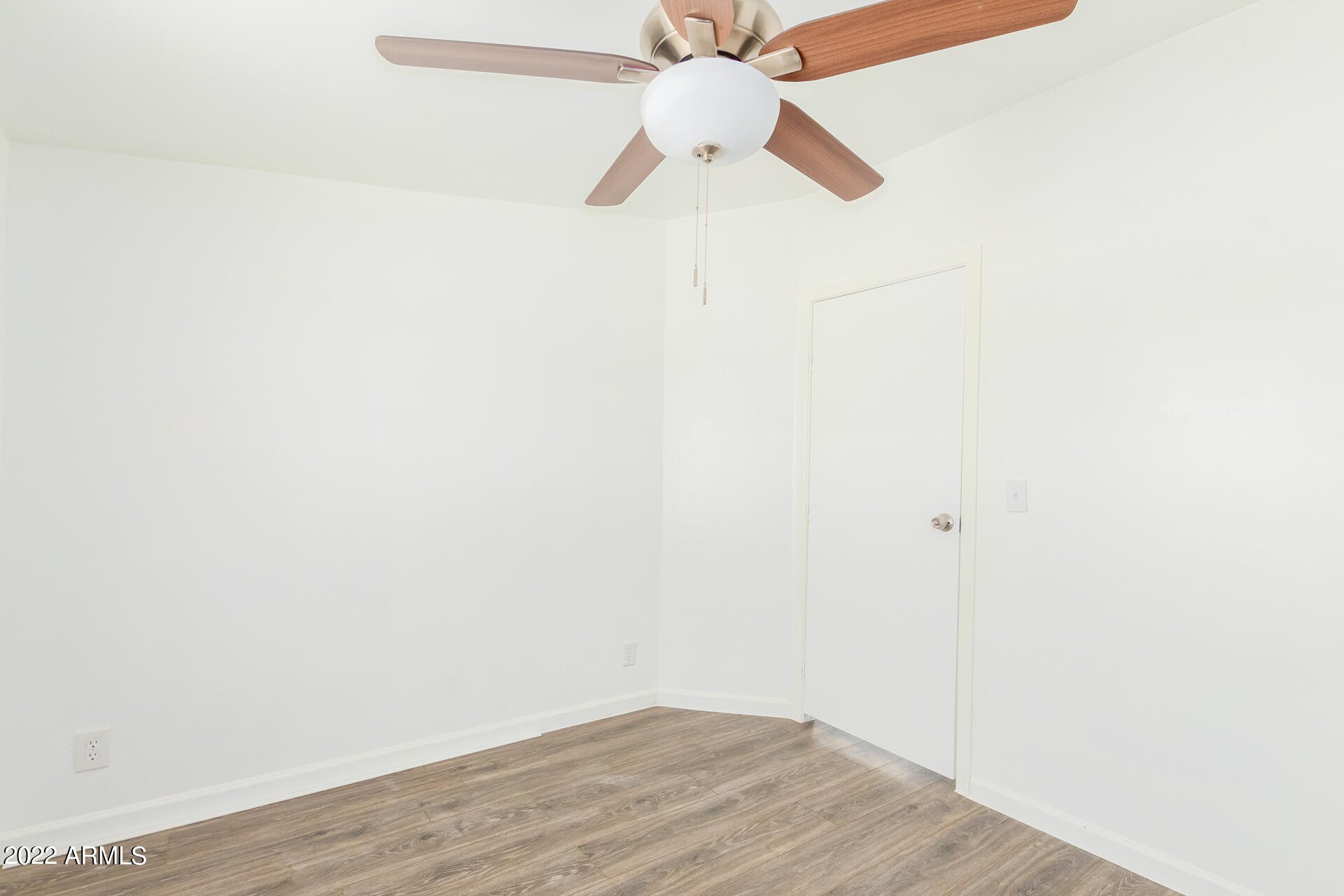 2525 N SADDLE Court
