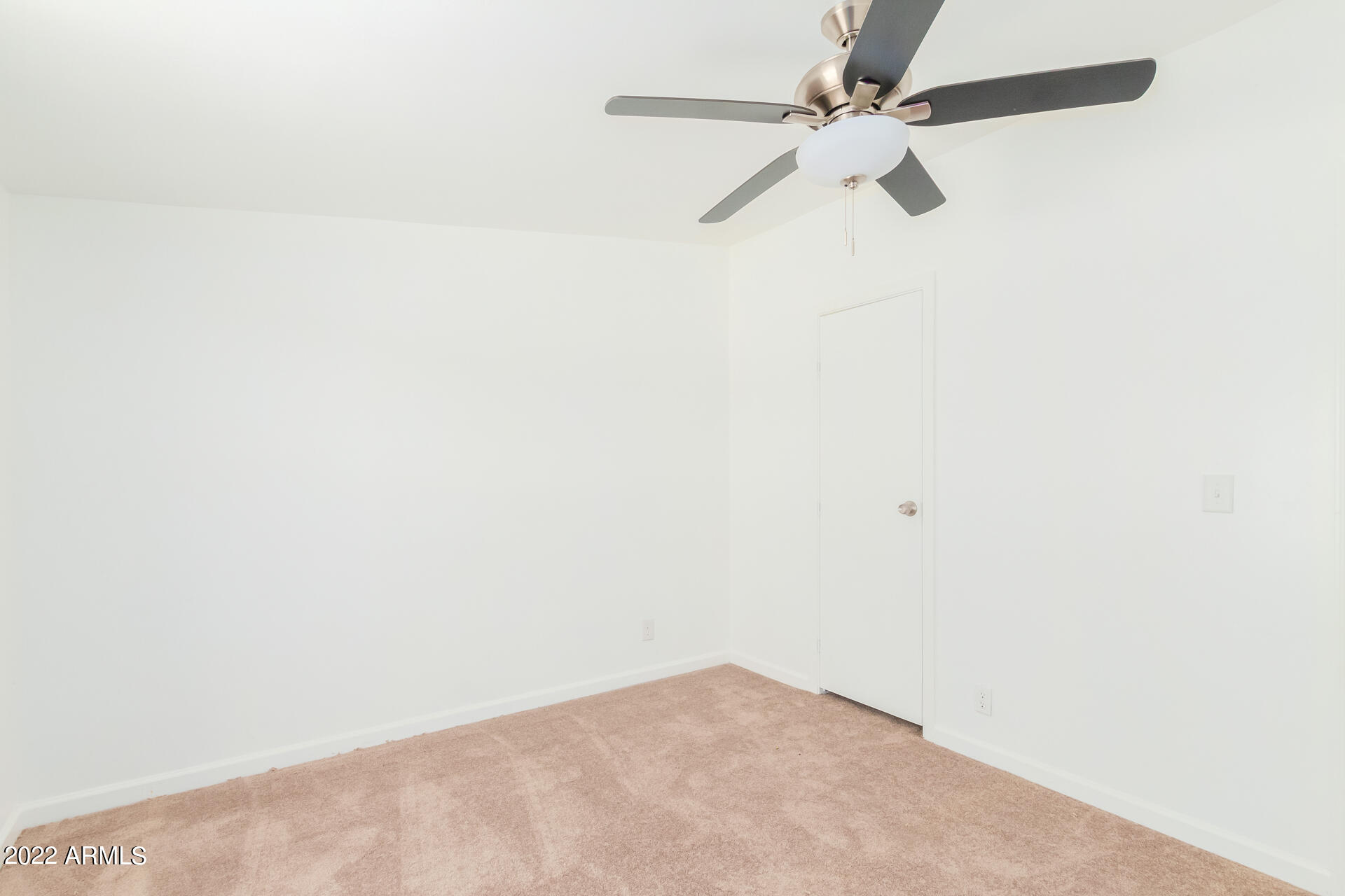 2525 N SADDLE Court