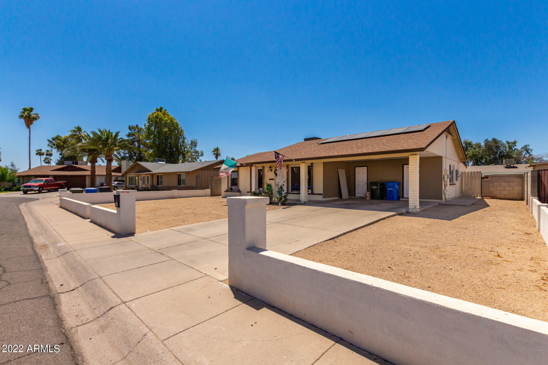 7605 W AVALON Drive