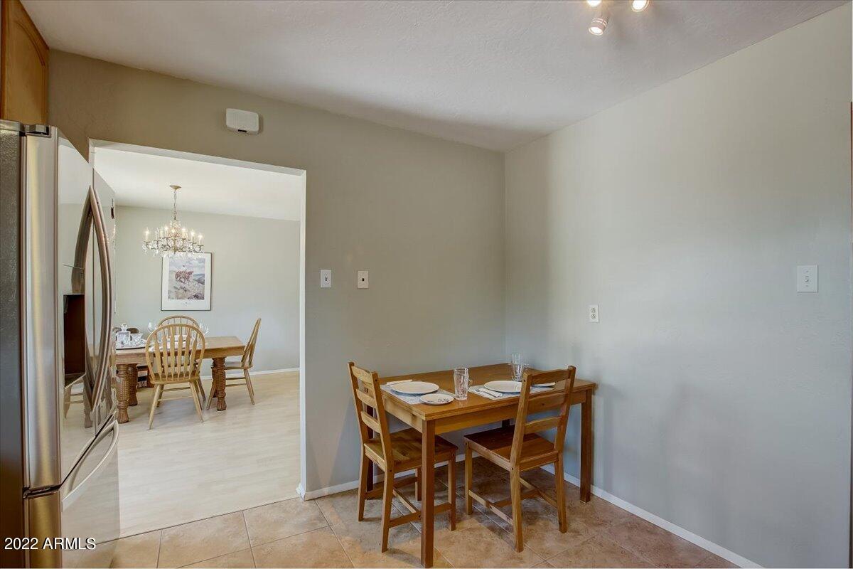 6626 E WILSHIRE Drive