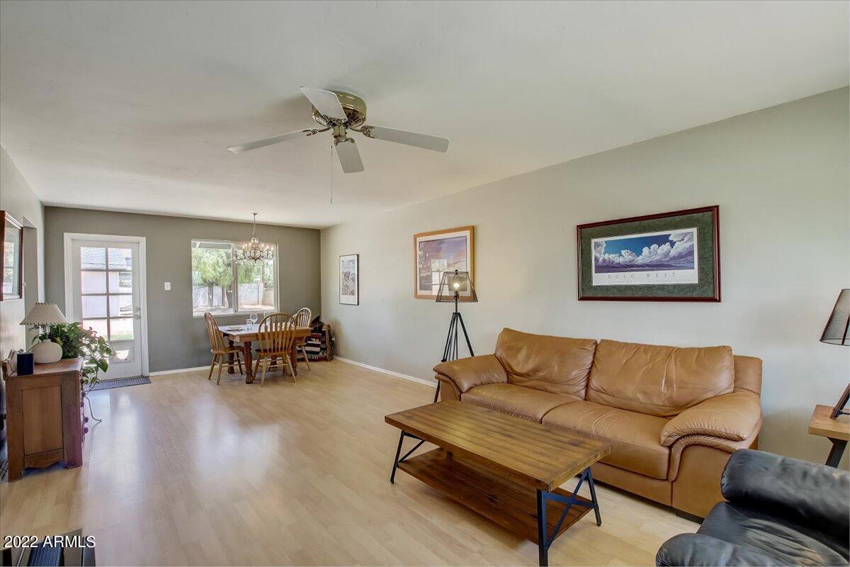 6626 E WILSHIRE Drive