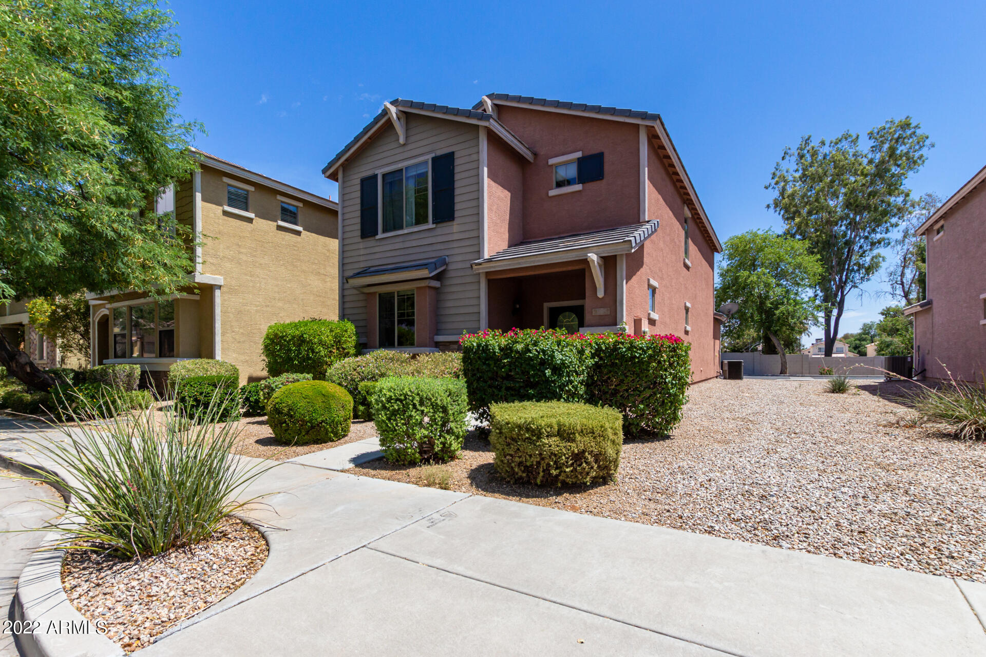 3745 E KERRY Lane