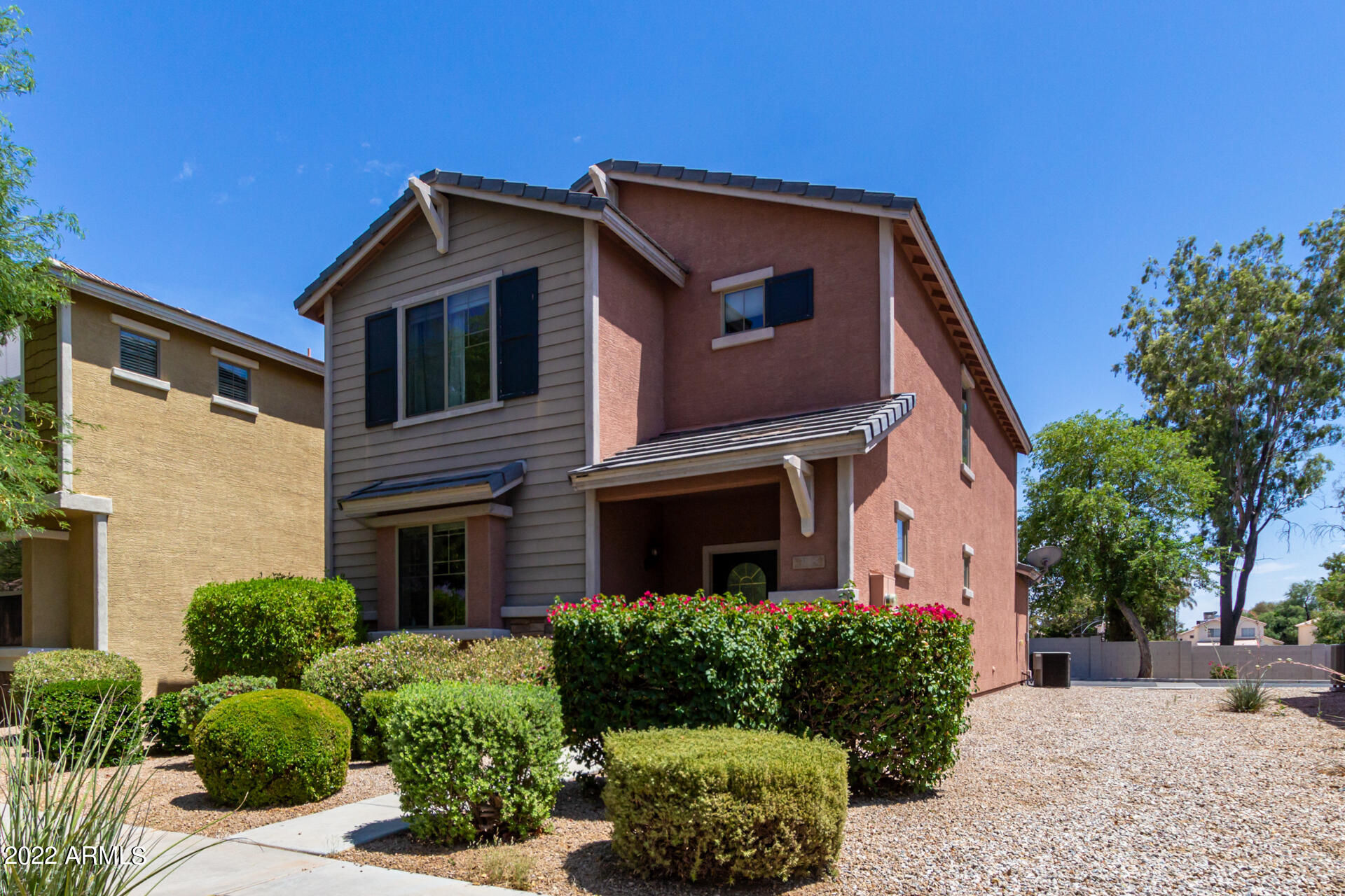 3745 E KERRY Lane
