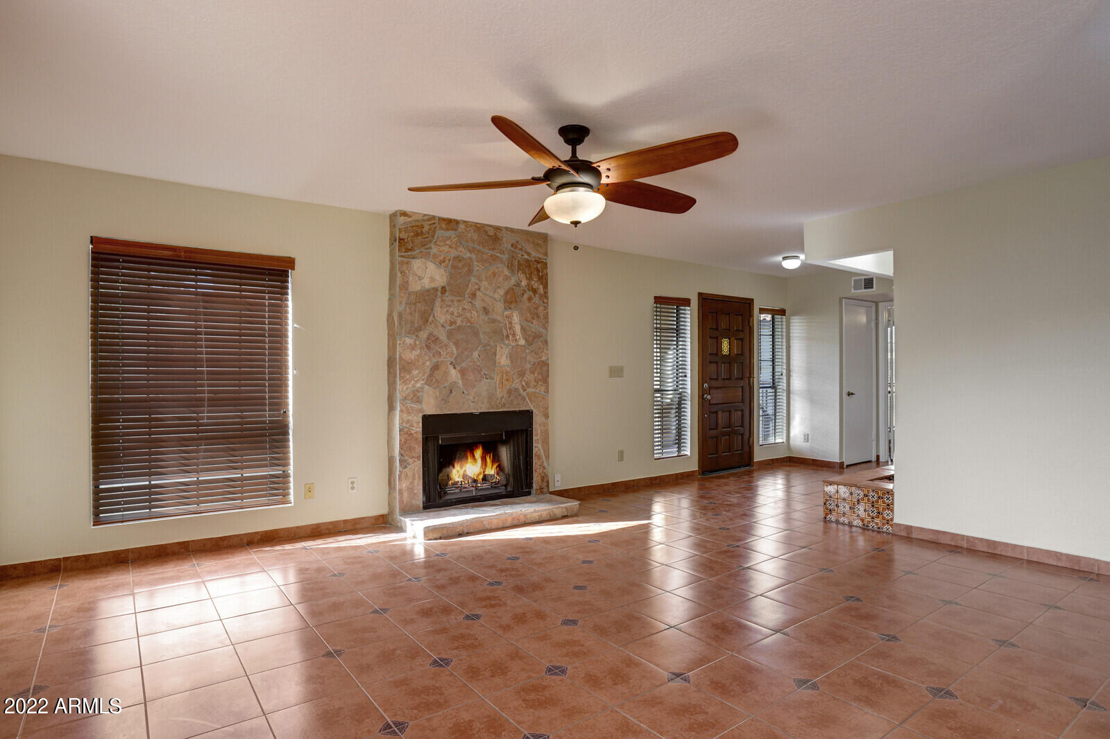 8302 N 21ST Drive # L208