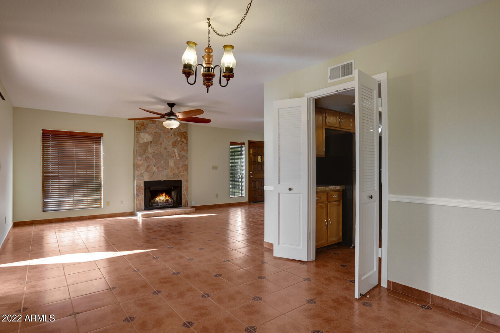 8302 N 21ST Drive # L208