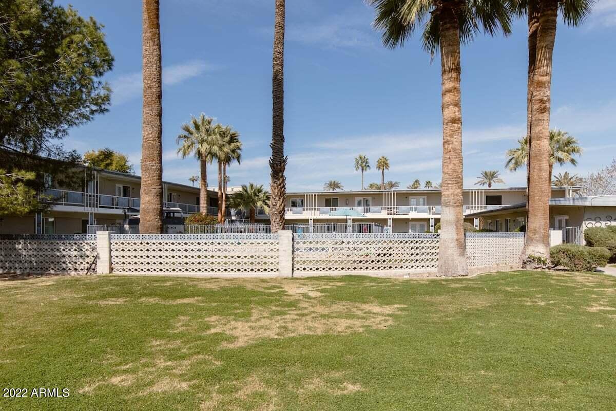 6834 E 4th Street # 17