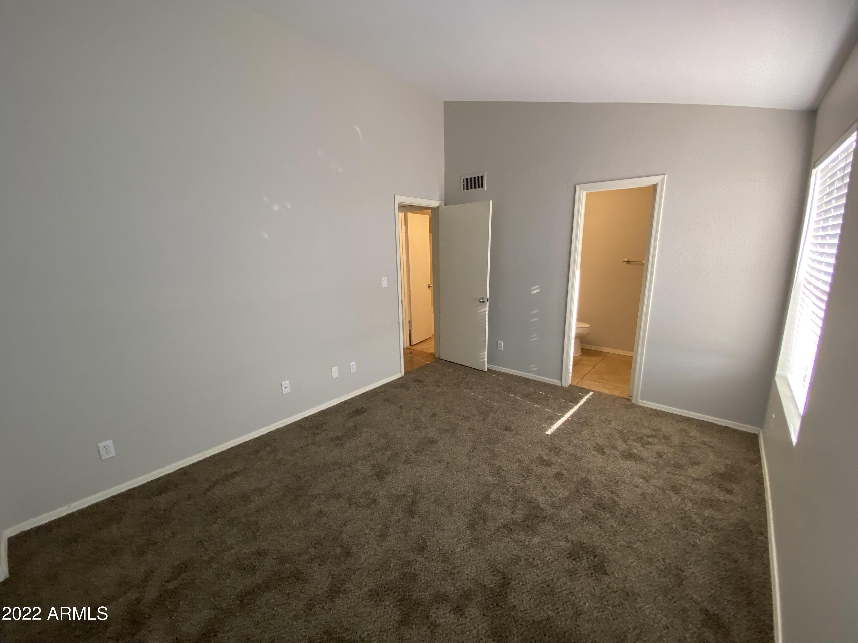 5146 E Oak Street # 207