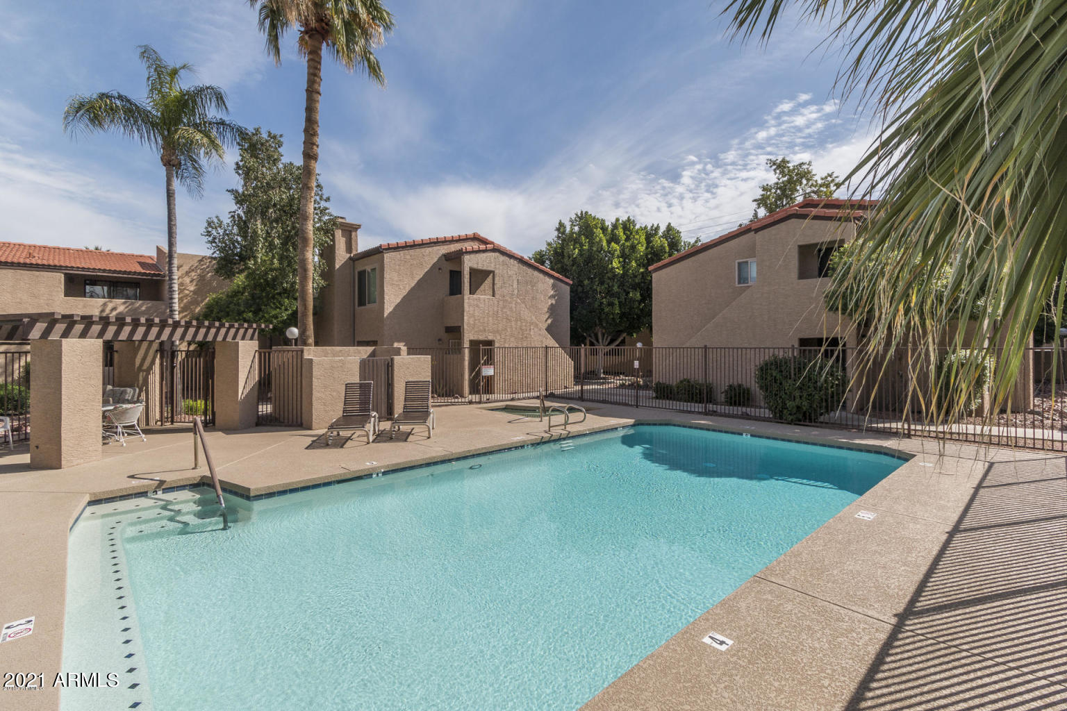 5146 E Oak Street # 207