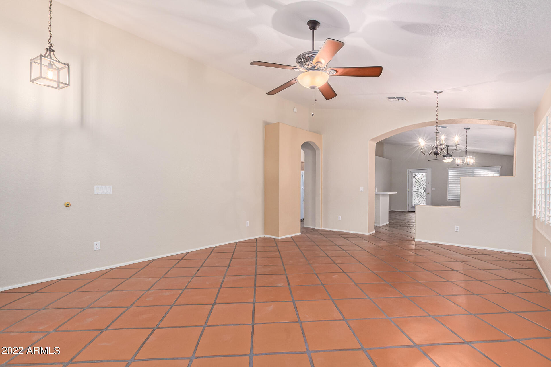 8190 W BEHREND Drive