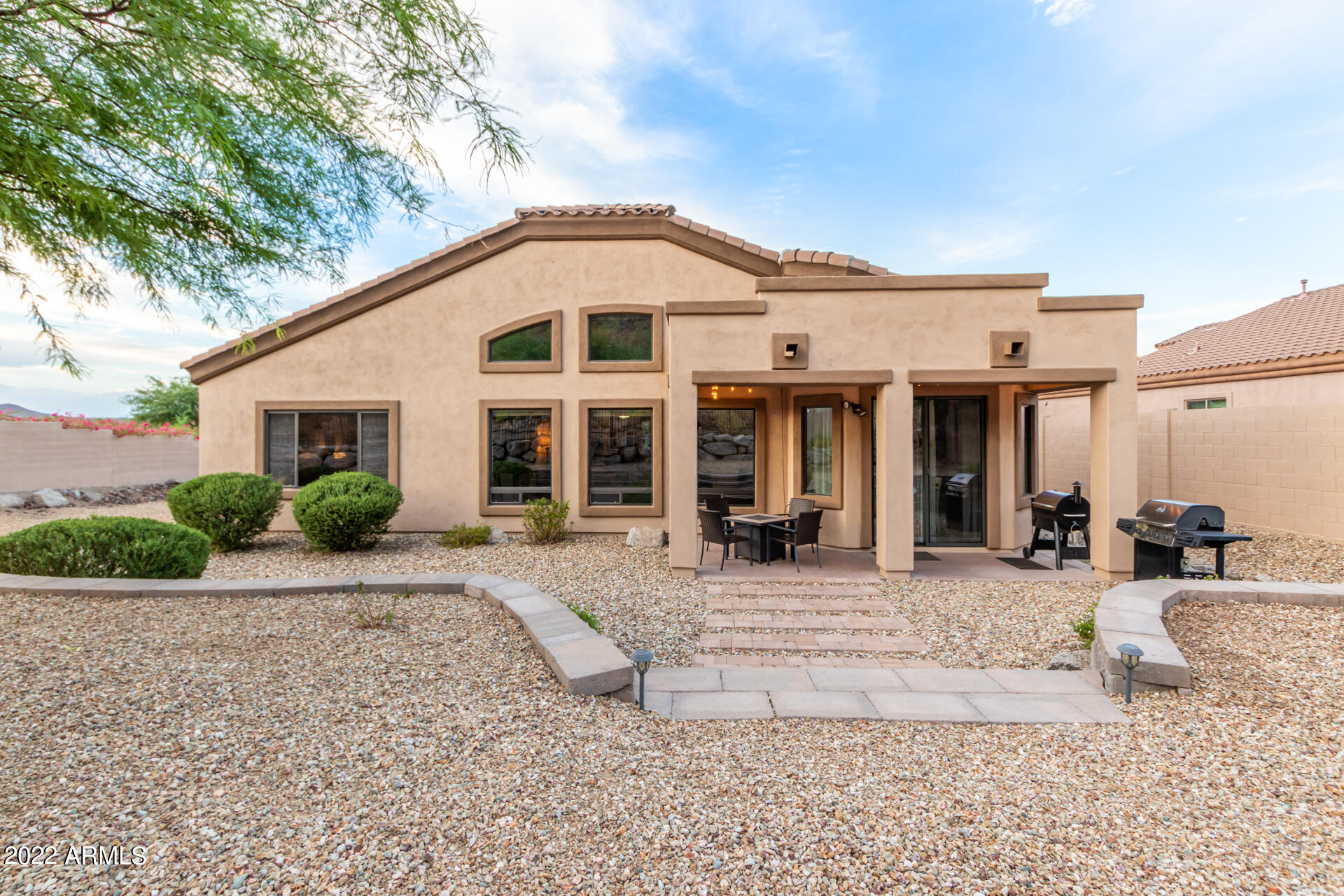 9747 E INGLEWOOD Circle