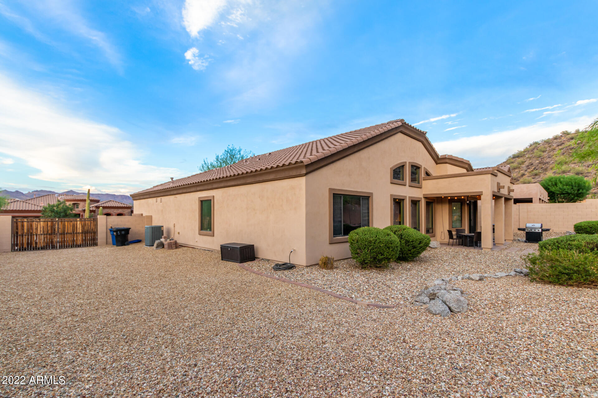 9747 E INGLEWOOD Circle