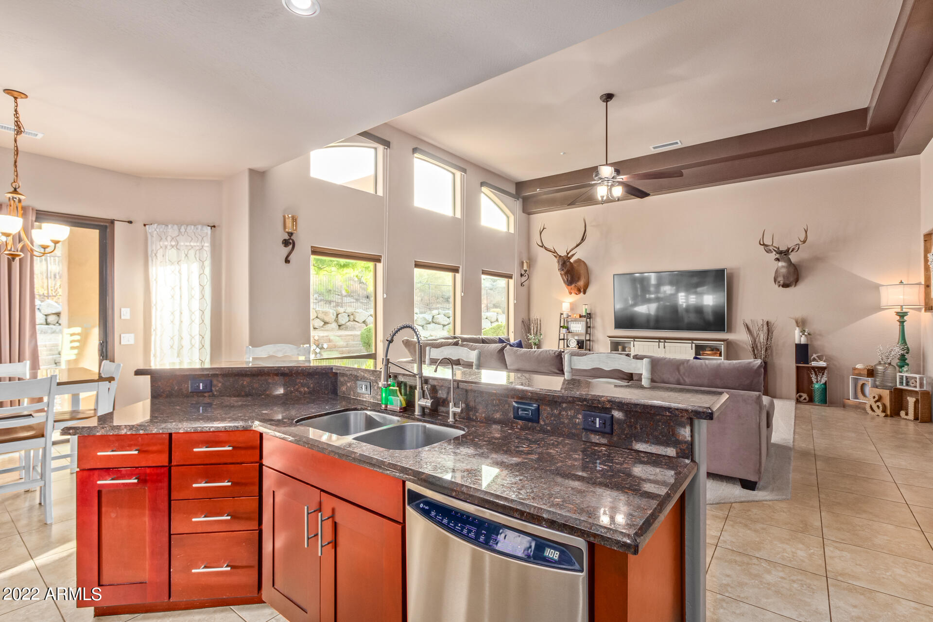 9747 E INGLEWOOD Circle