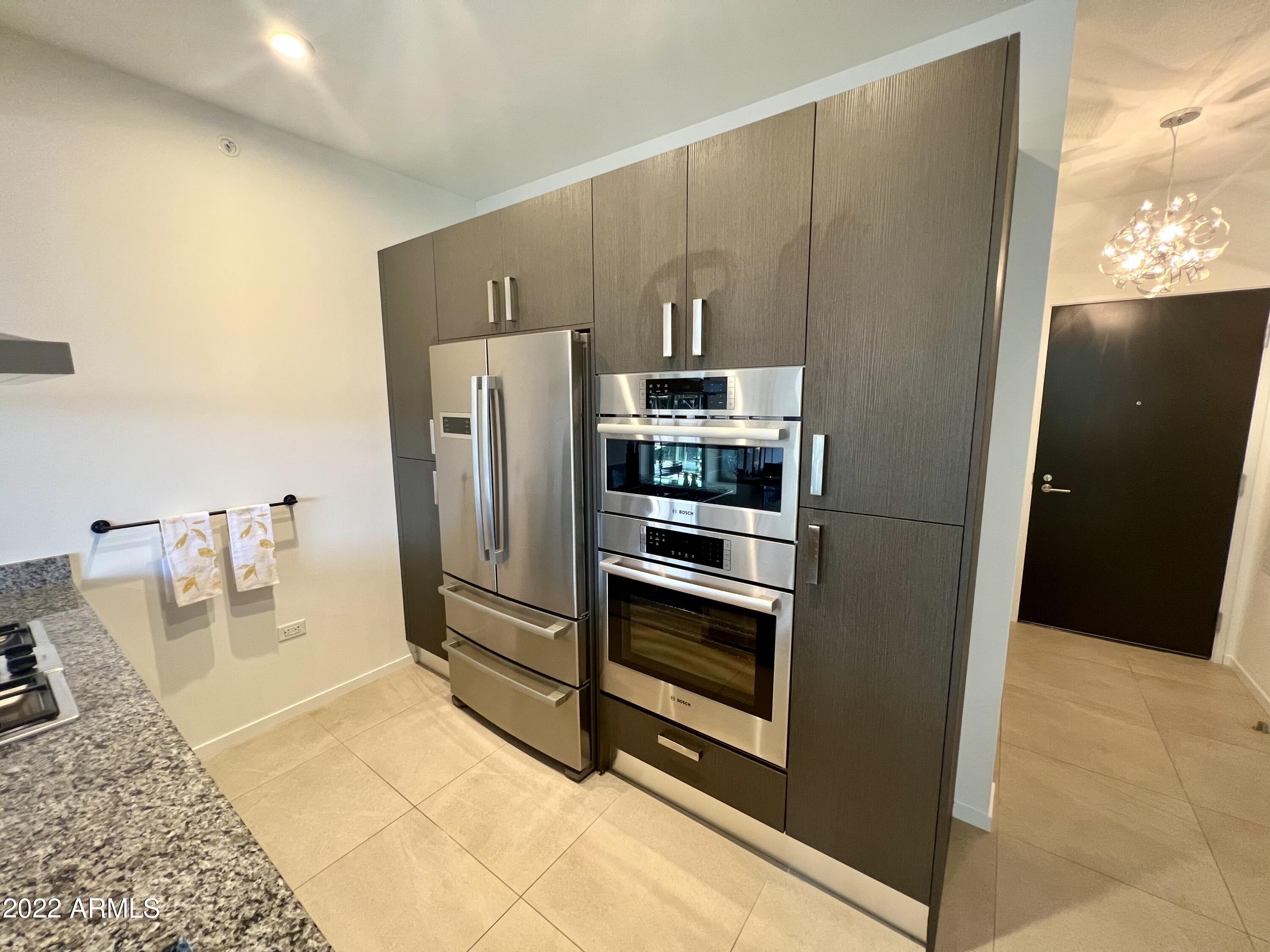 7120 E KIERLAND Boulevard # 0802