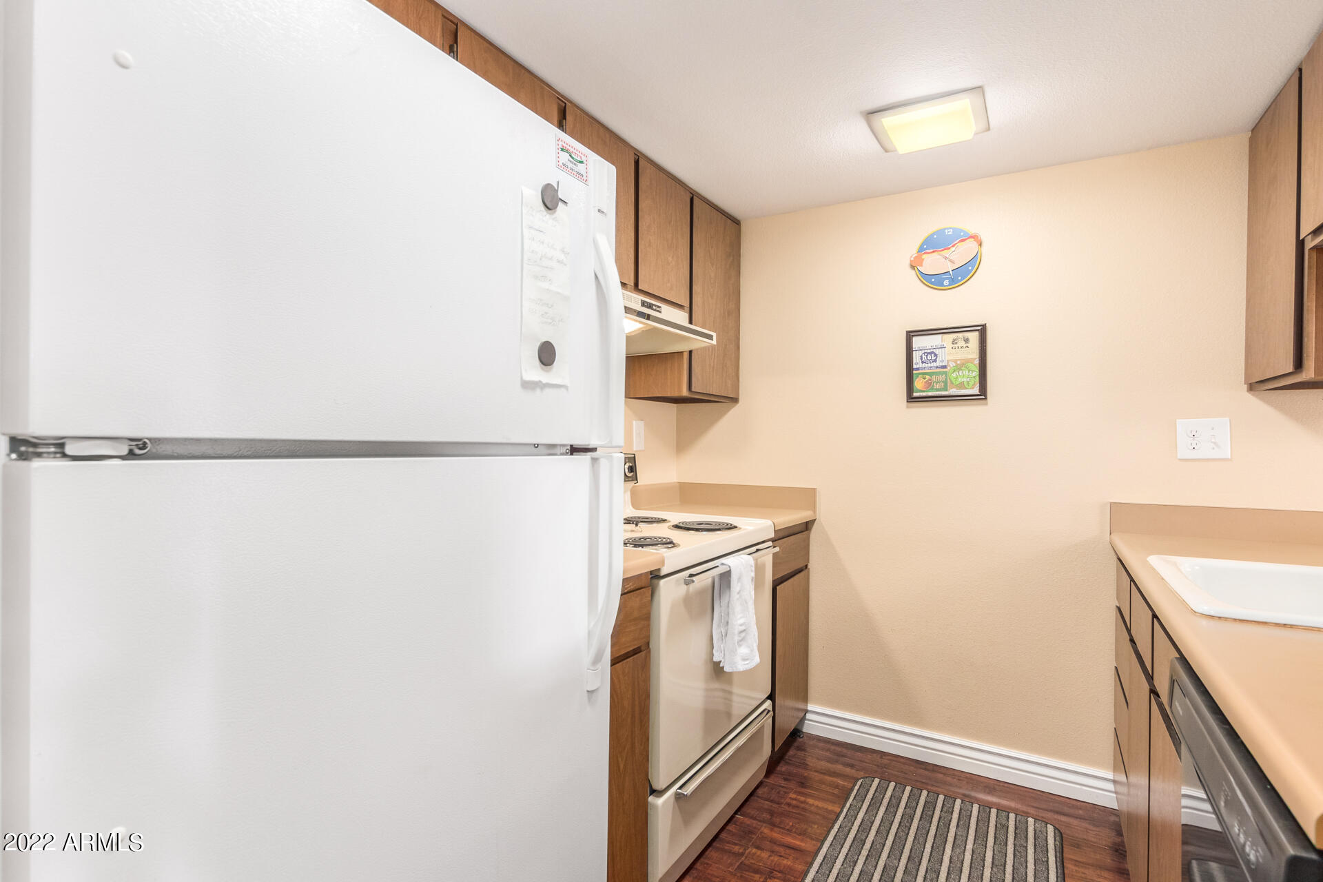 3033 E DEVONSHIRE Avenue # 3006