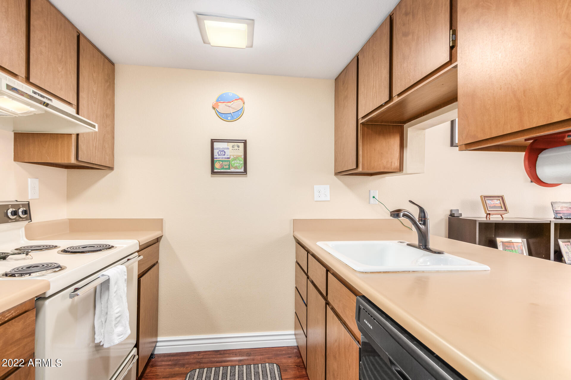 3033 E DEVONSHIRE Avenue # 3006