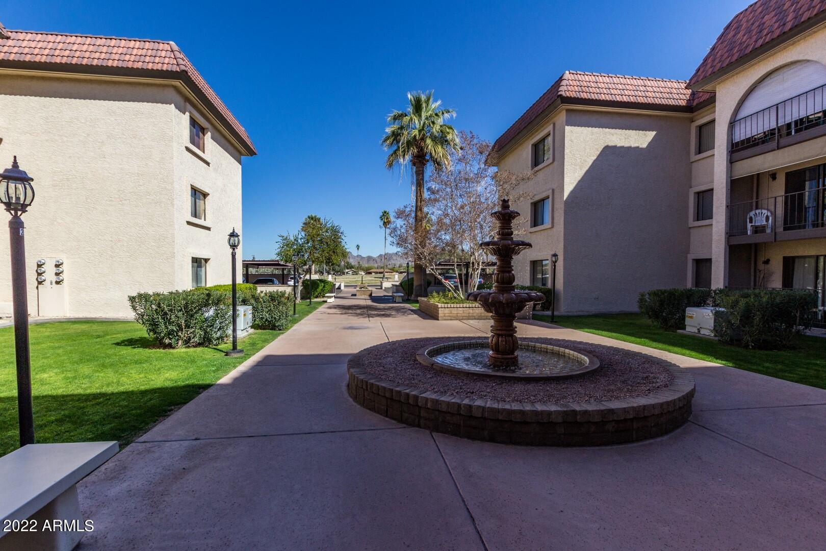 3033 E DEVONSHIRE Avenue # 3006