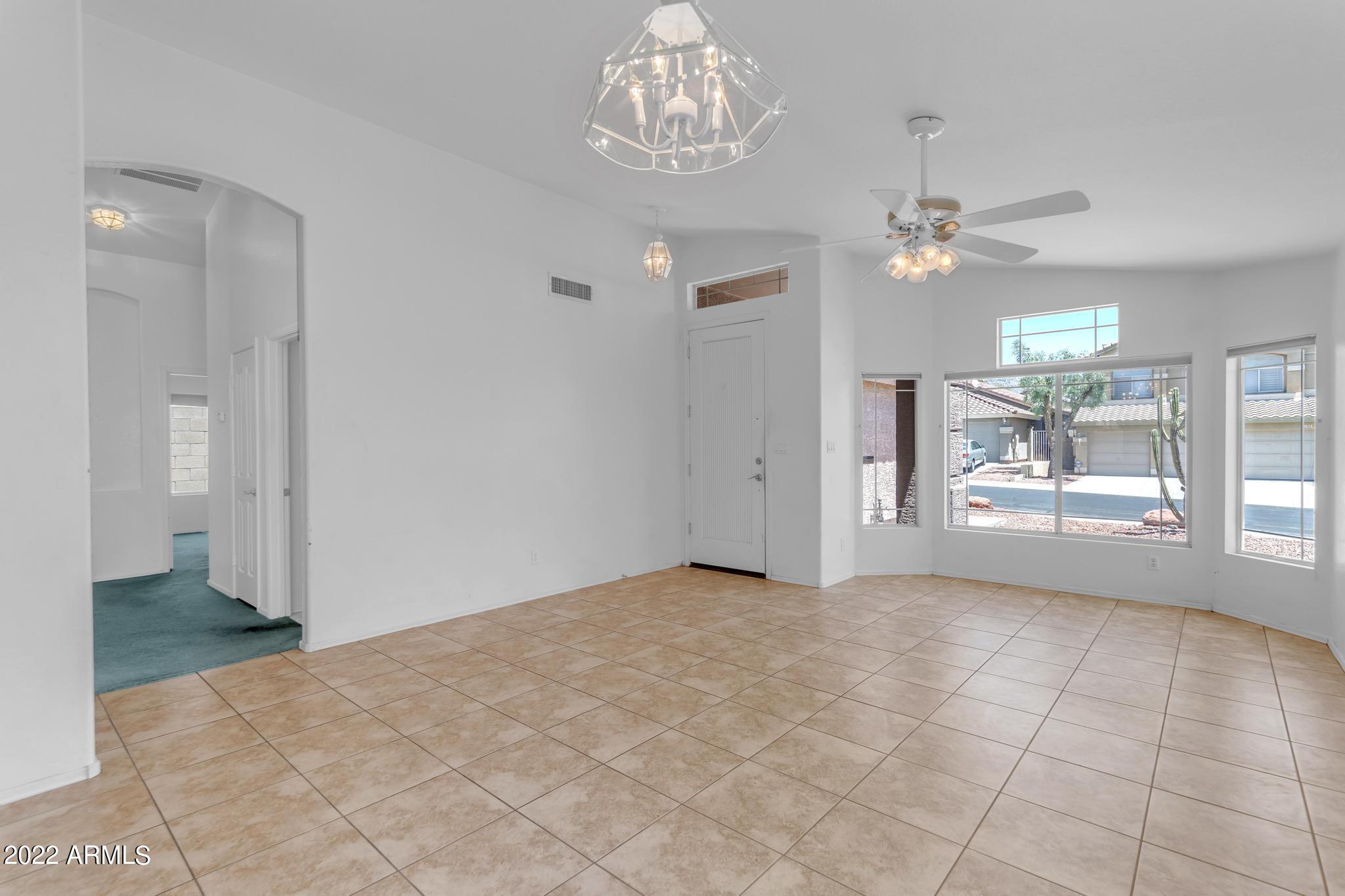 1023 E AMBERWOOD Drive
