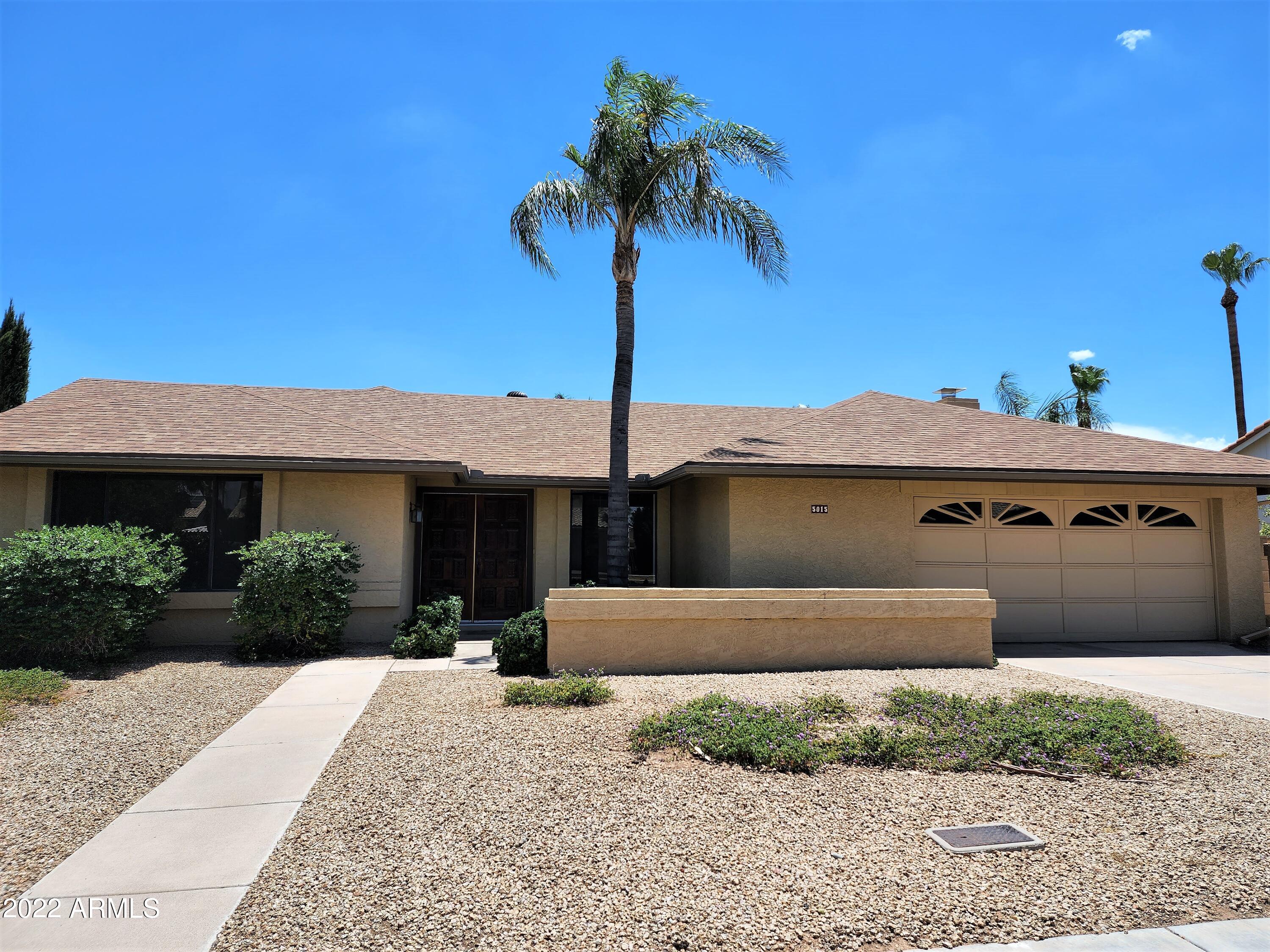 5015 E PARADISE Lane