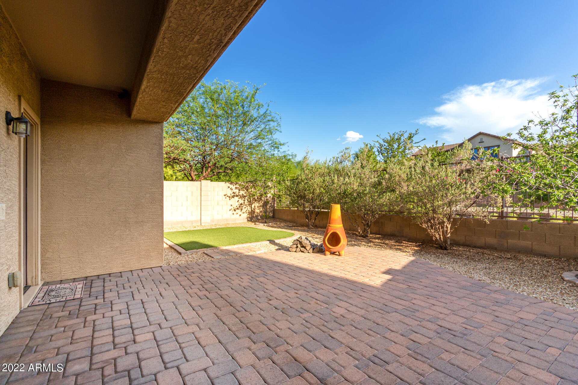 3915 E BRANHAM Lane