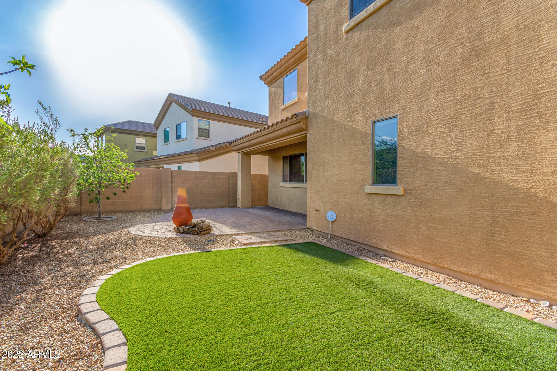 3915 E BRANHAM Lane