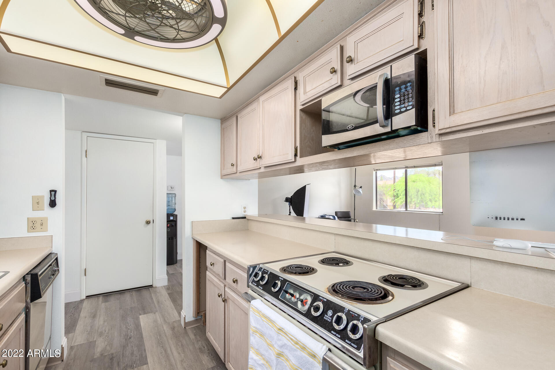 8847 N 8TH Street # 208