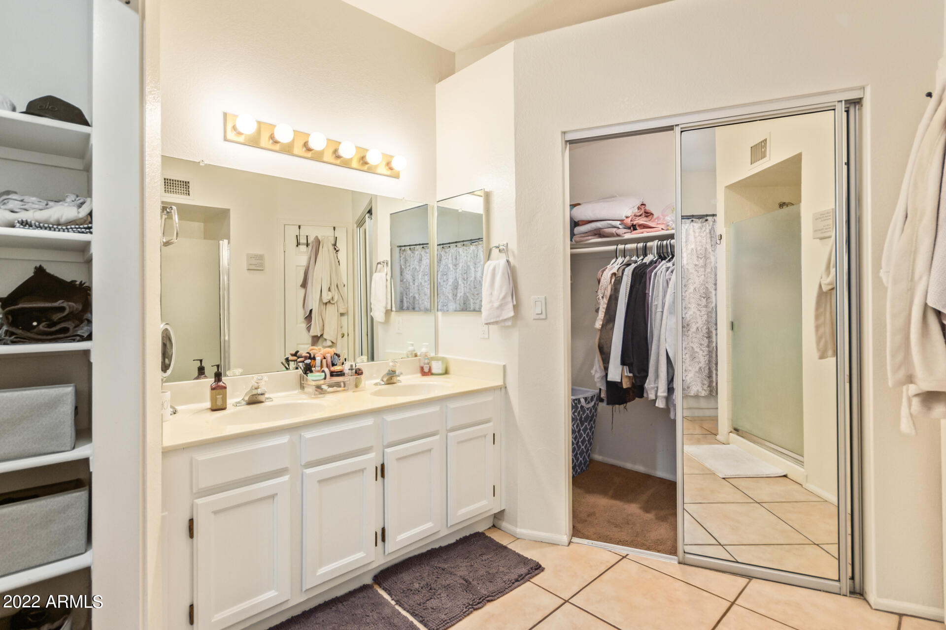 1718 S LONGMORE -- # 101